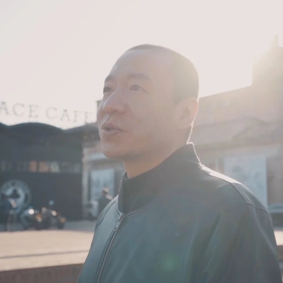 Artist and Rock Band Vocalist, Liang Long