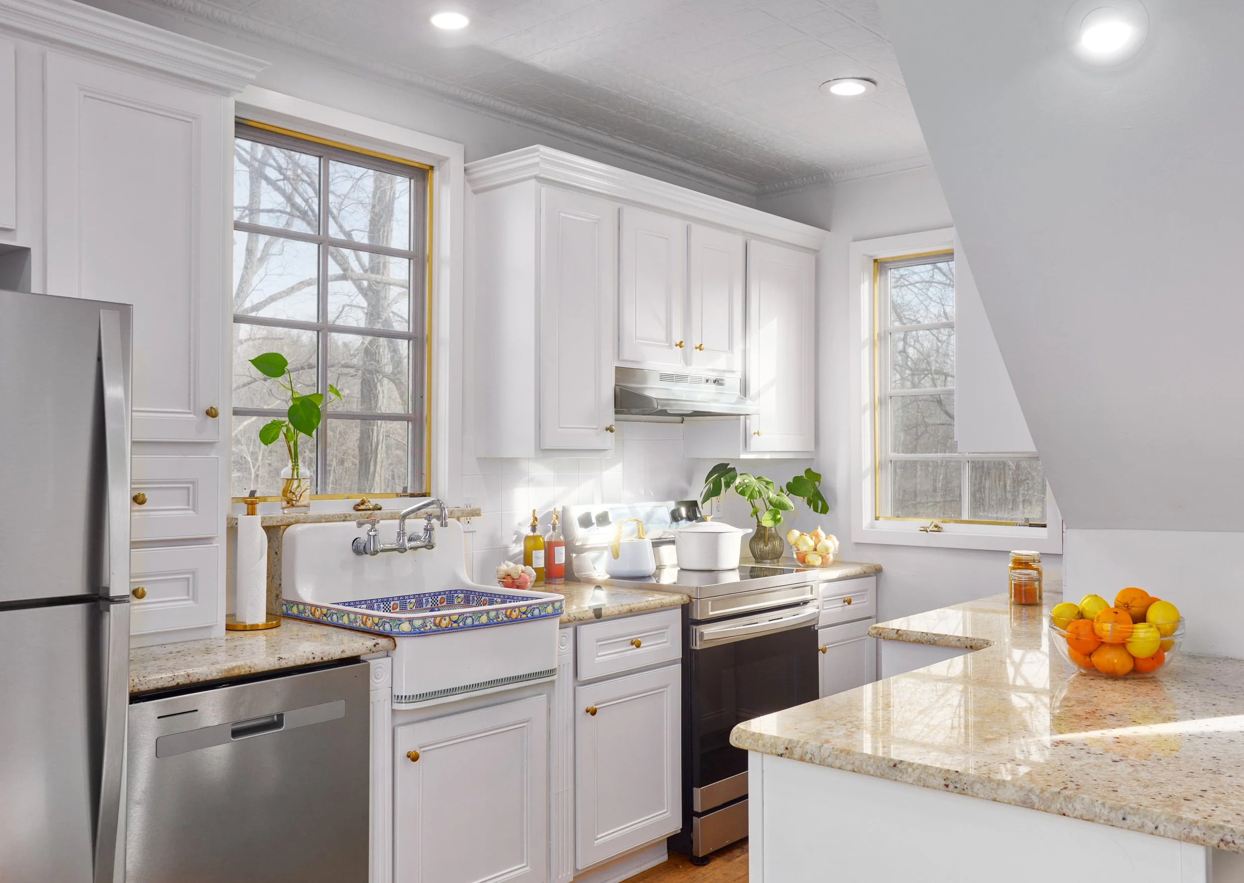 interior_2025_11_7_SaltPntTurnPke0207_comp.jpg