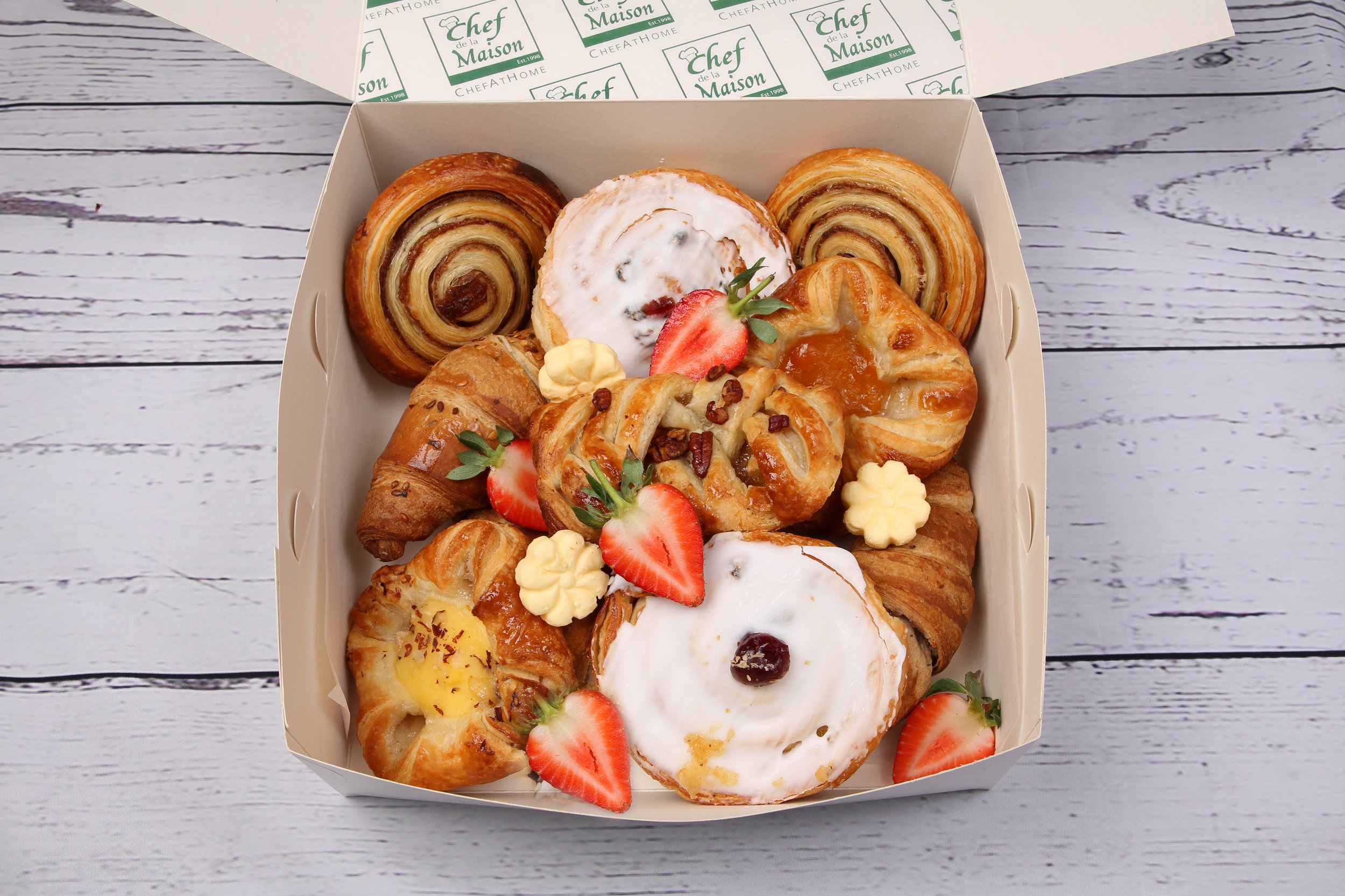 Pastry Box £15.JPG