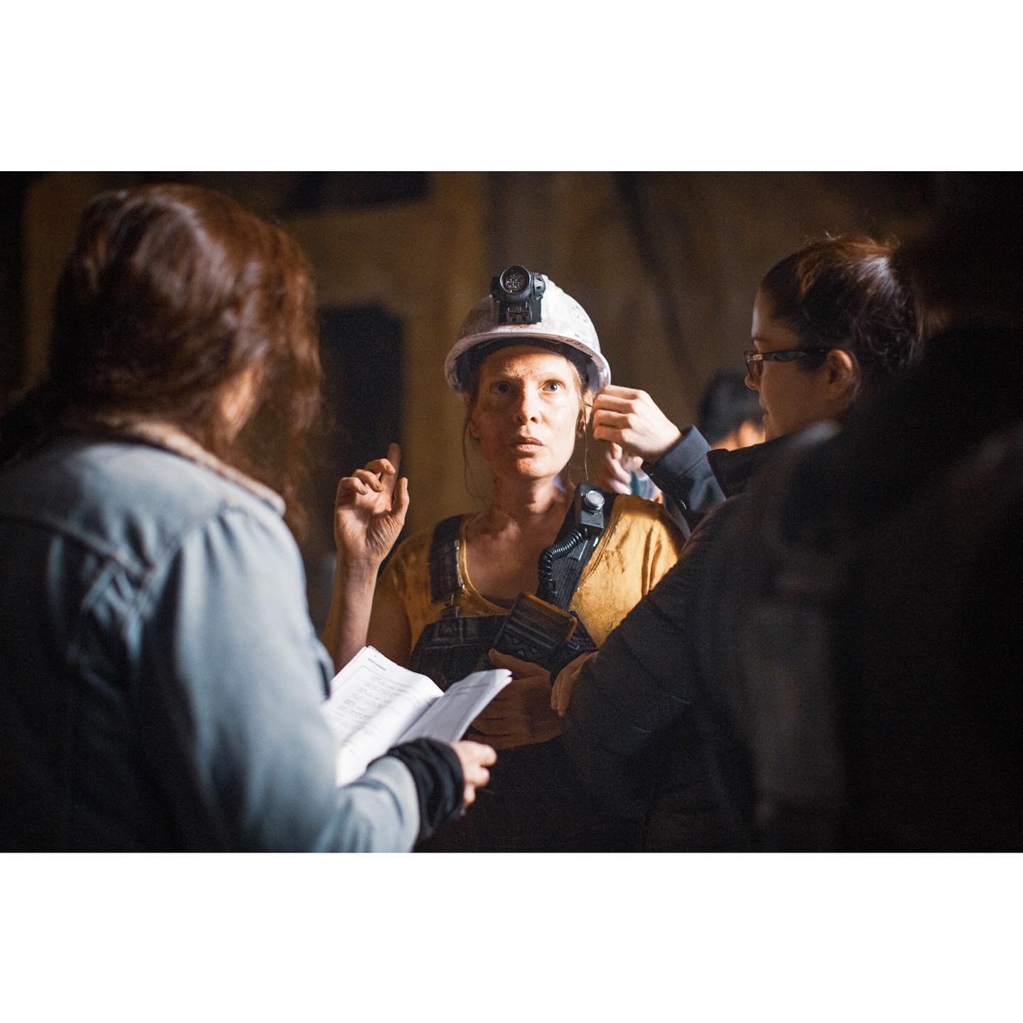 Massive shout out to writers/directors @samsspear and @kaileyspear for the *11* @leoawardsBC nominations for their short film Alien:Ore. This is @mikelajay with Sam and Kailey, she has been nominated for best lead performance, congrats!

Amongst the 