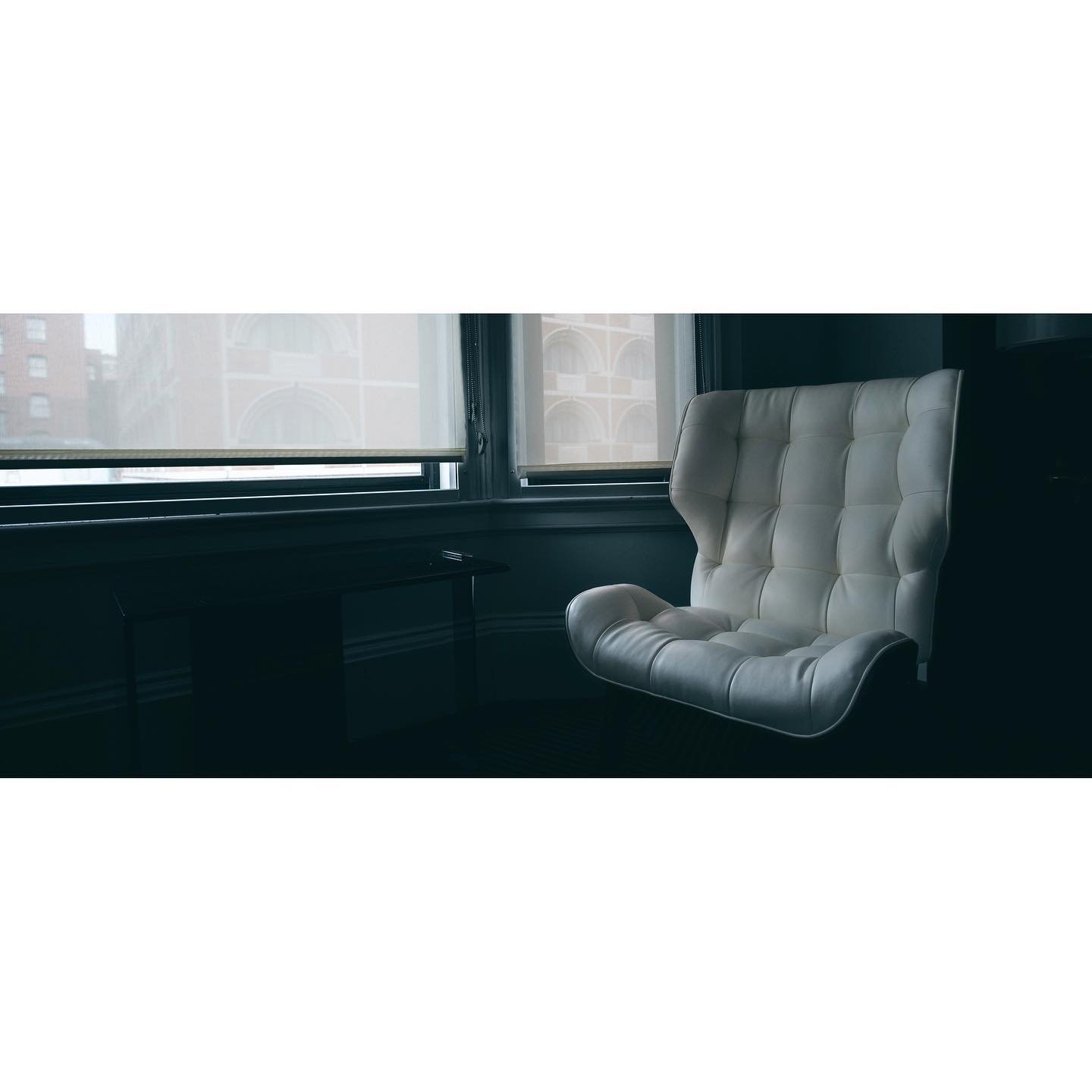 Hotel chair. San Francisco 2022.