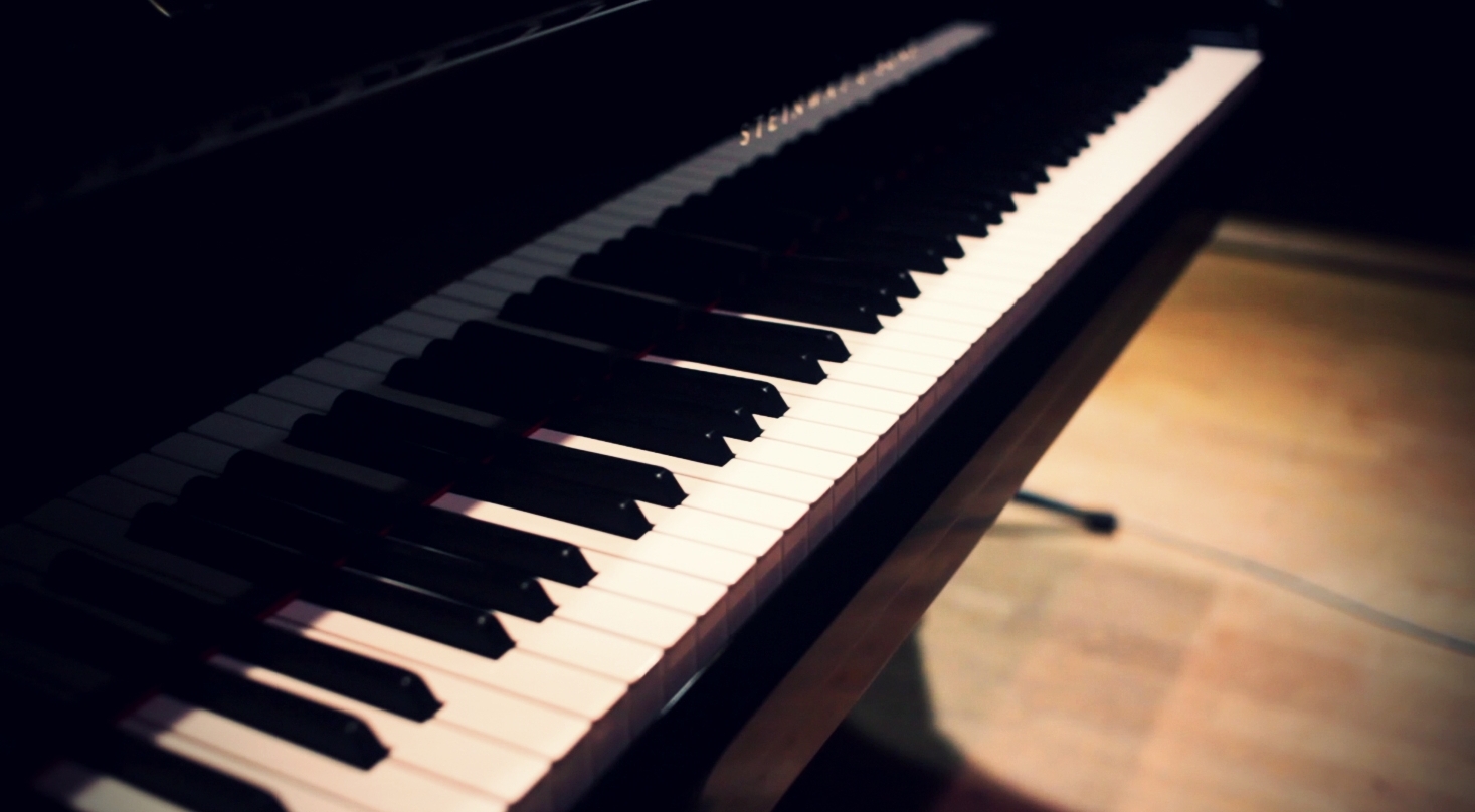 How To Record A Grand Piano - Steinway Piano, JDP Oxford - Photograph by Joff Winks ©2016