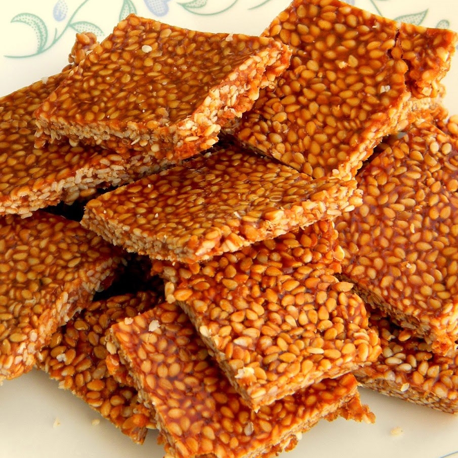 SESAME CRISPY CARAMELIZED