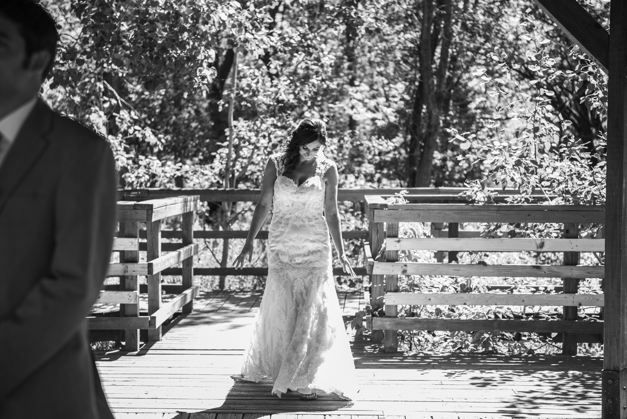HeatherMike-Wedding-Online-FirstLook-8.jpg