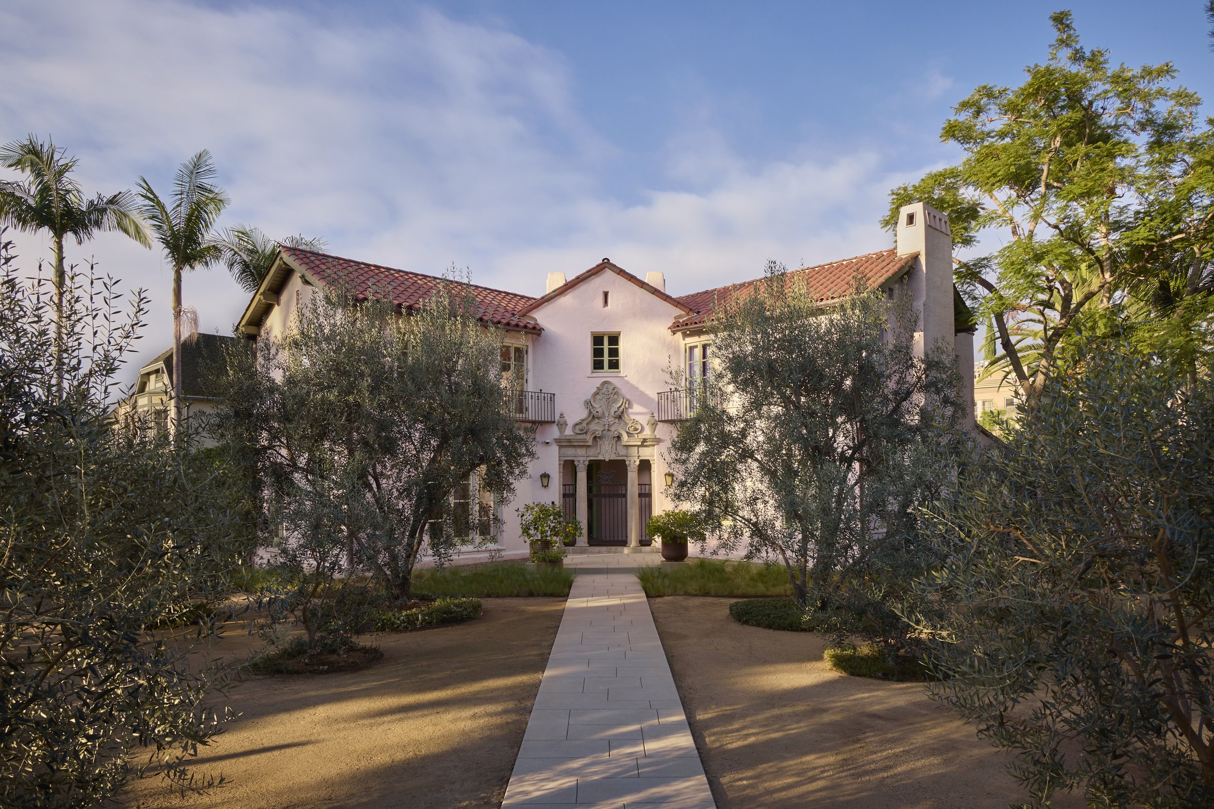 lorraine st0271B.jpg