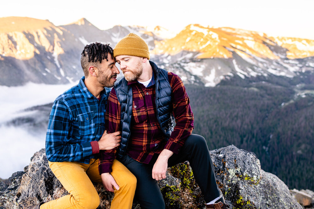 Gay Dating Colorado Springs