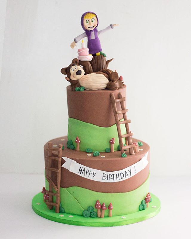 Masha and the bear. 🐻 #cake #montequilla #mashaandthebear #happybirthday