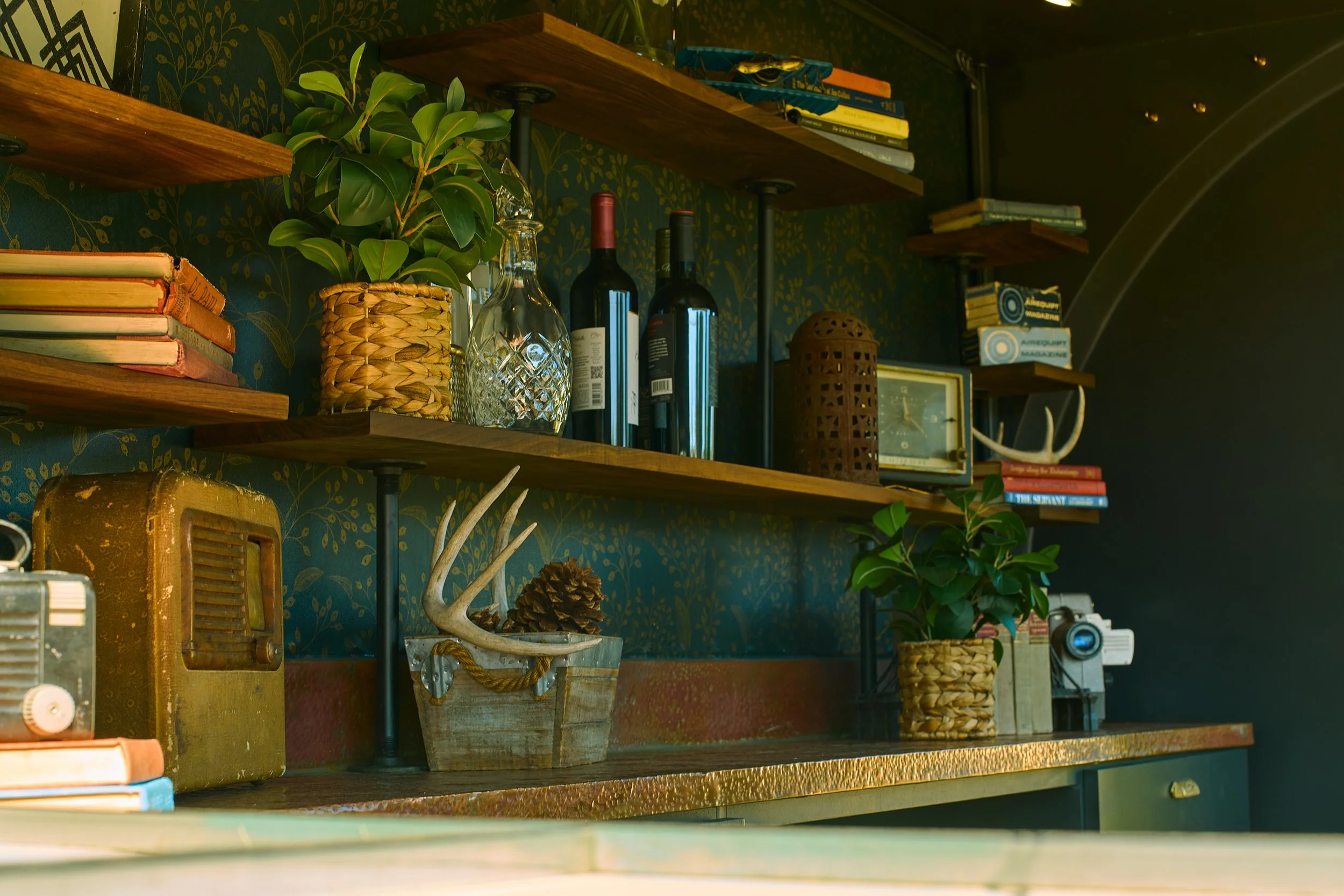 the-firewell-bar-service-at-wedding.jpg