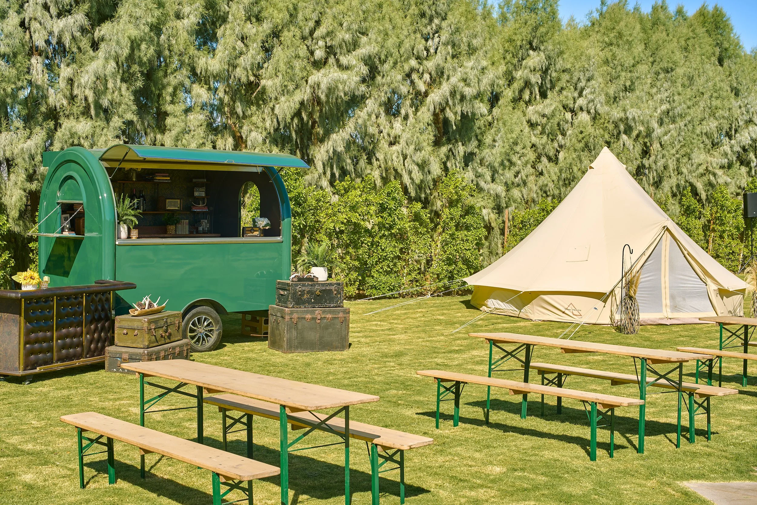 the-firewell-bar-trailer-exterior.jpg