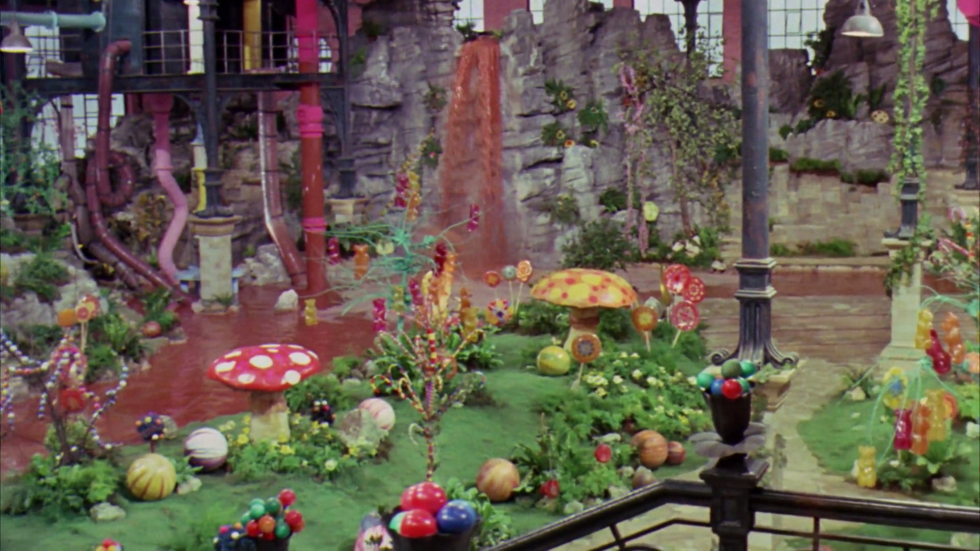 Willy Wonka And The Chocolate Factory Tunnel Scene Cinema Studies: Willy Wonka and the Chocolate Factory — Britny Arnett