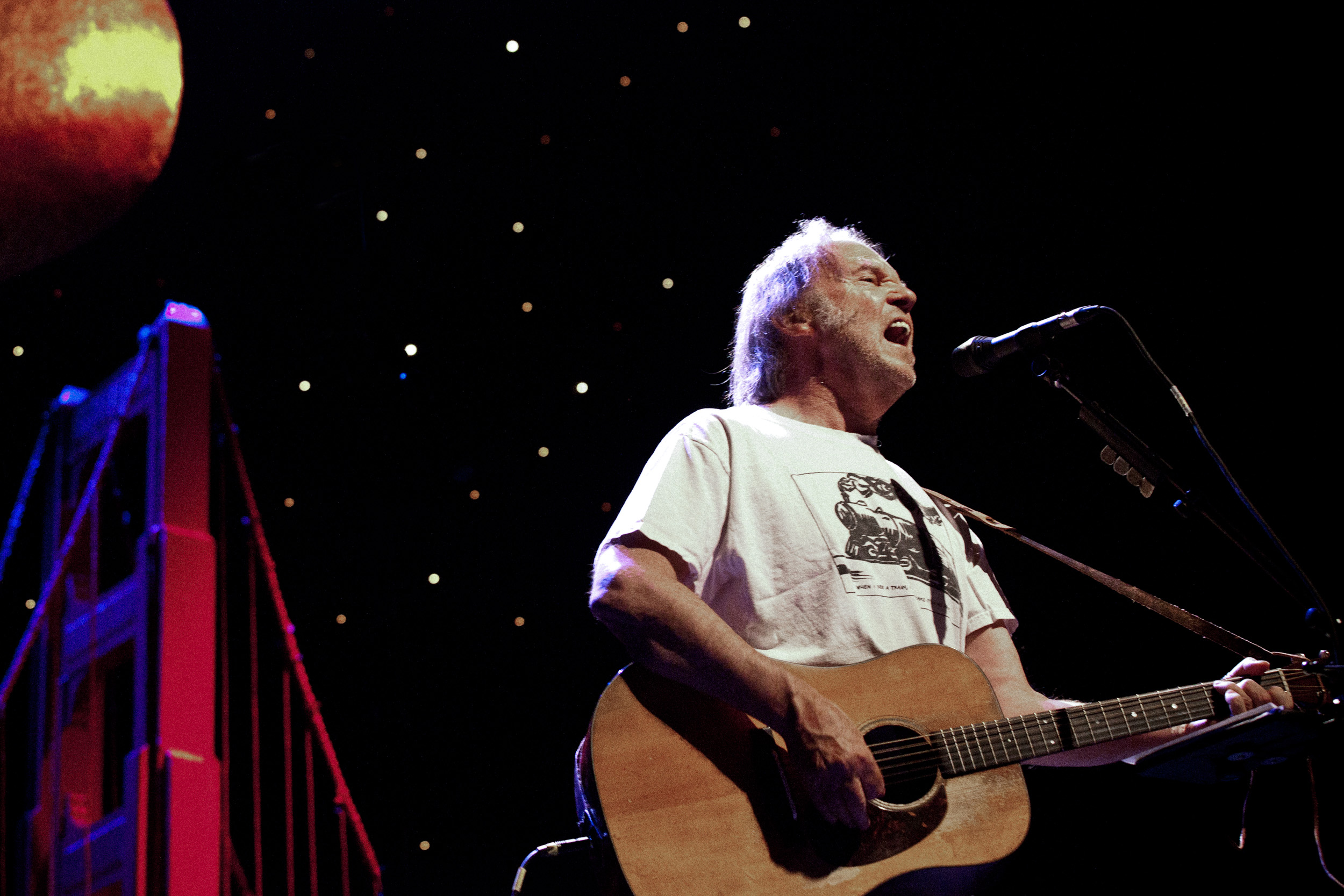 Neil Young, Bridge School Benefit Fundraiser, SF, CA