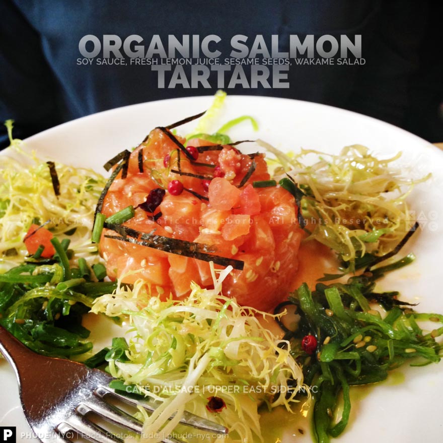 ORGANIC SALMON TARTARE | Soy Sauce, Lemon Juice, Sesame Seeds, Wakame Salad | CAFE D'ALSACE | Upper East Side, NYC