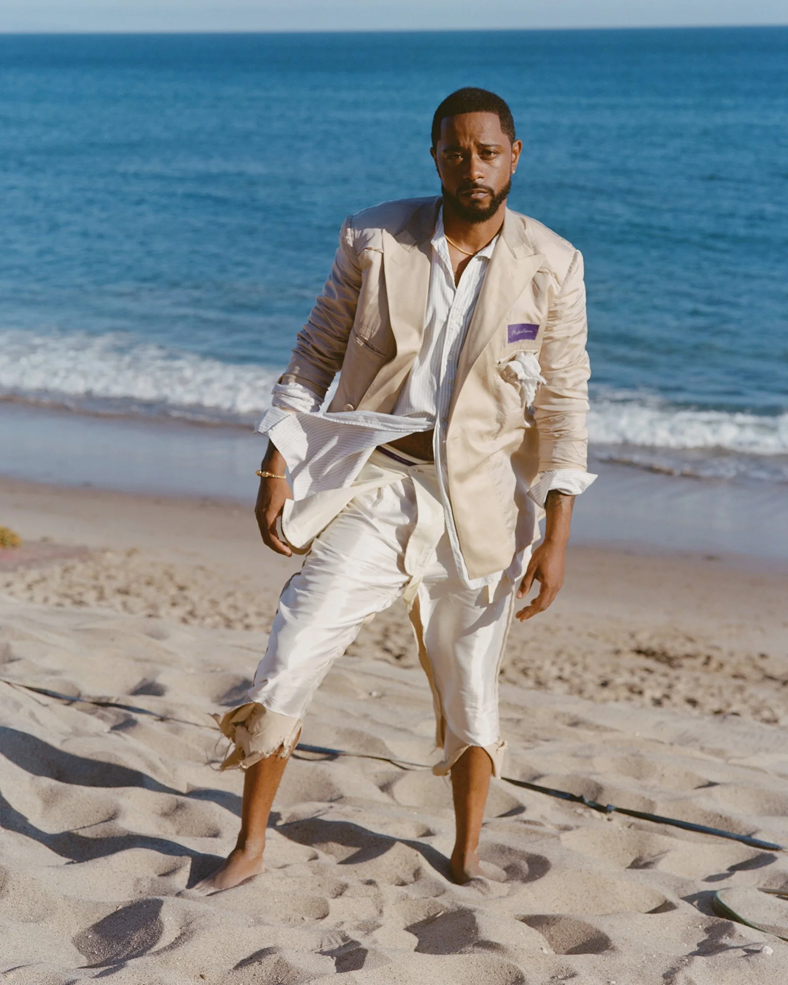 VF1225-VF-HWD-26-LaKeith-03.jpg