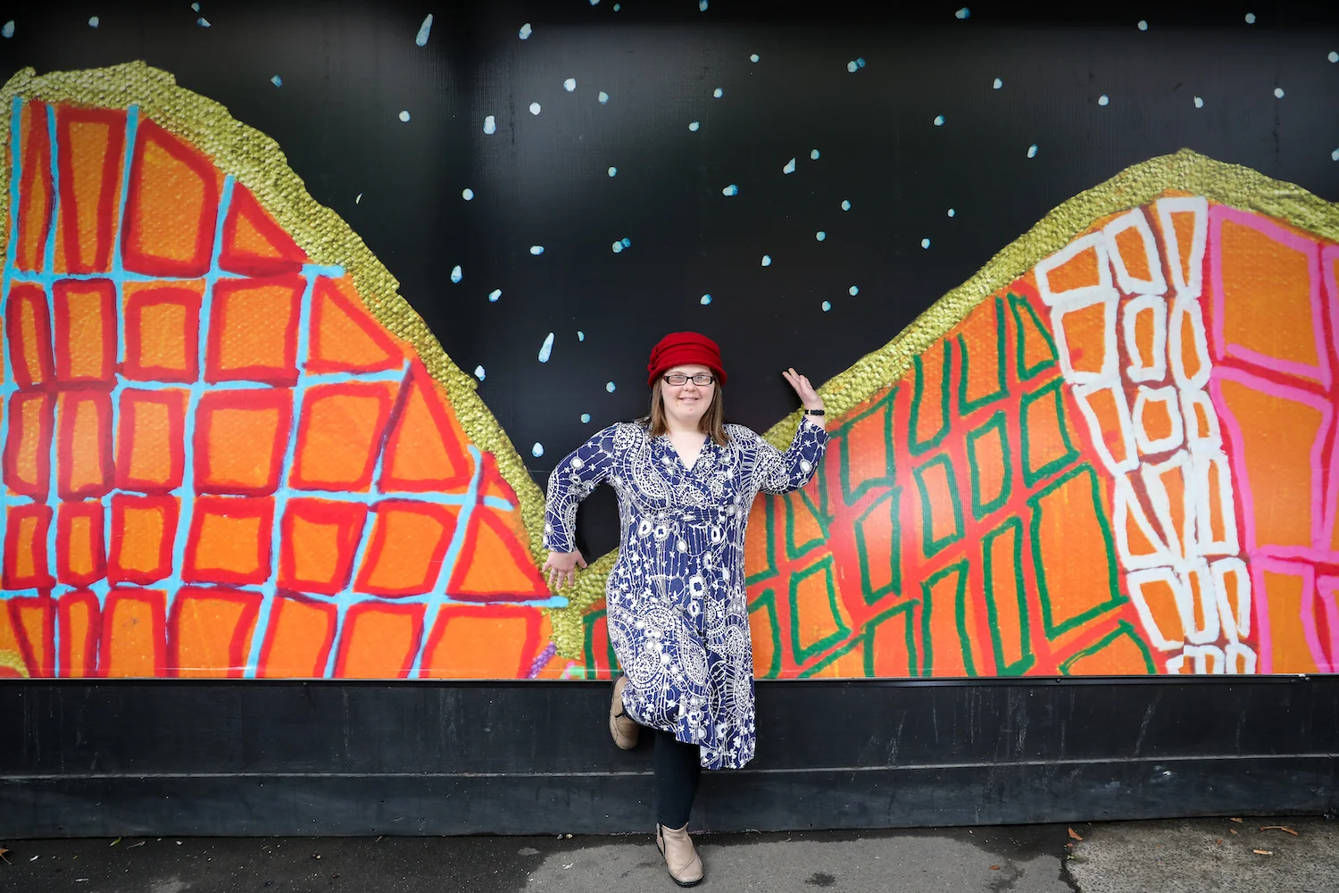 Emily Crockford Sydney Opera House image applied on construction hoarding at Barangaroo, Sydney CBD, as part of the City of Sydney Hoardings initiative, June 2019. Images: Katherine Griffiths.