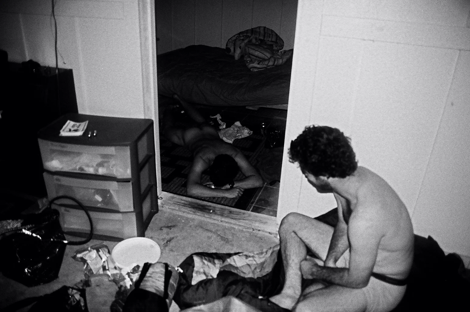 gilbertnakedonthefloor