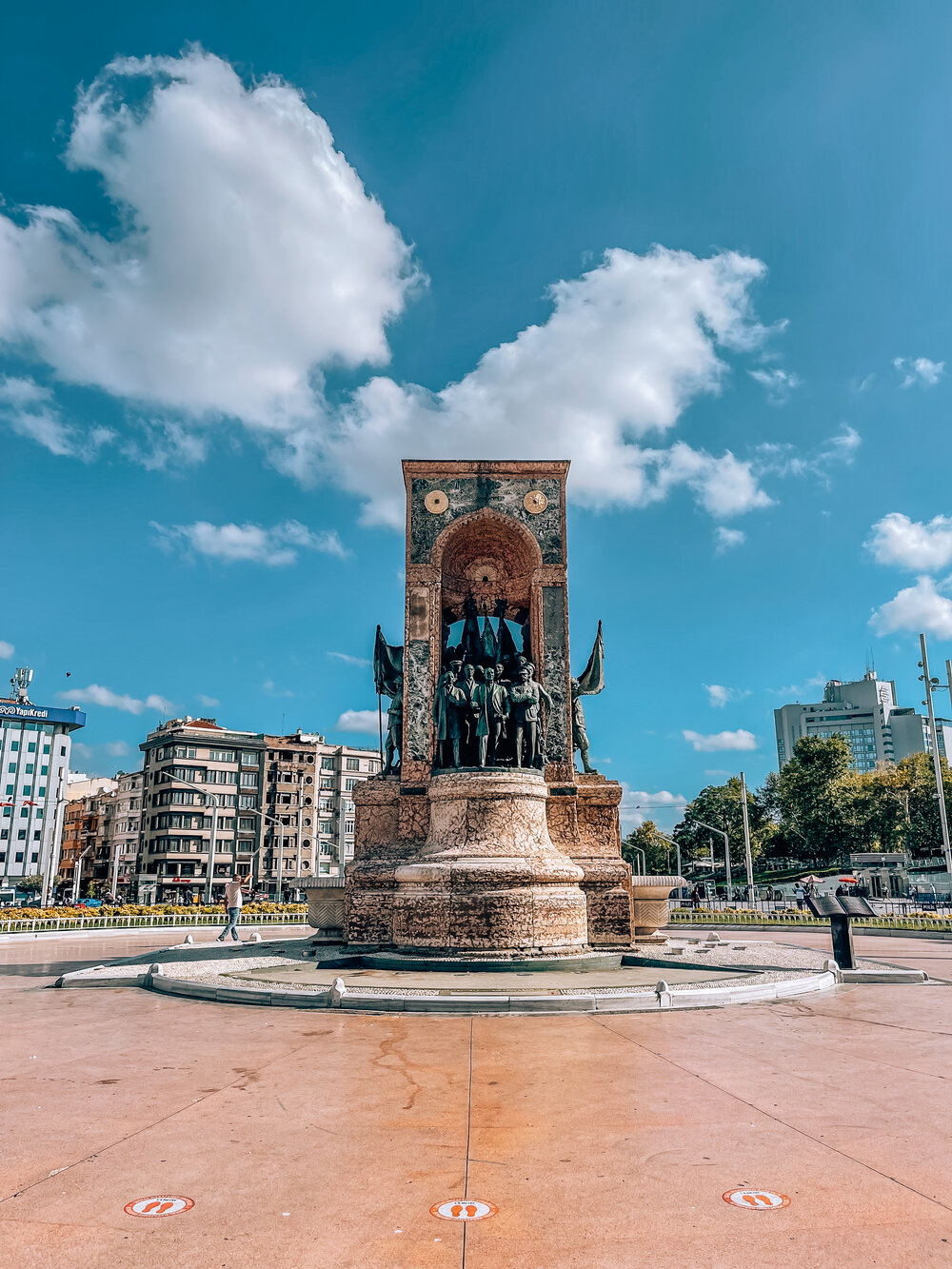 Istiklal Caddesi and Taksim Square (1).jpeg