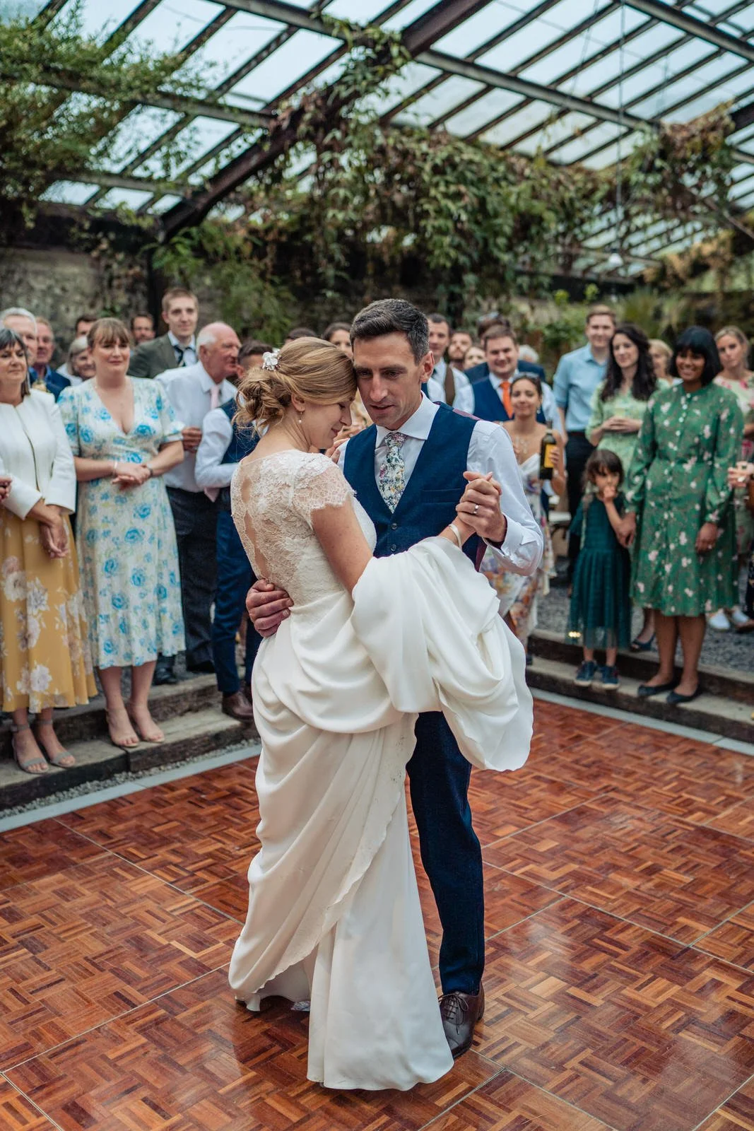 First dance at Anran Devon wedding venue