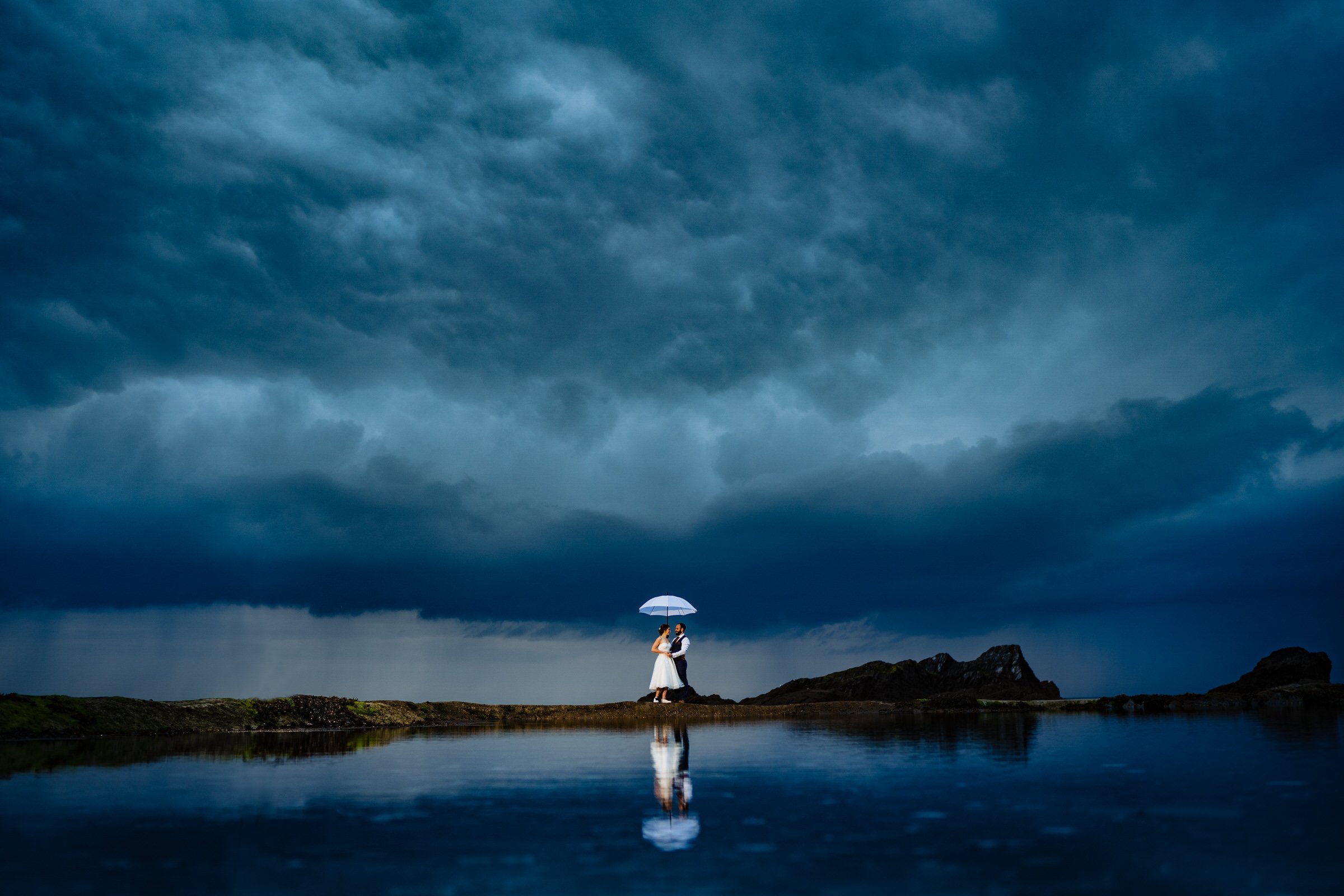 stormy - wedding photo - tunnels beaches.jpg