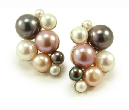 blush_pearl_studs.jpg