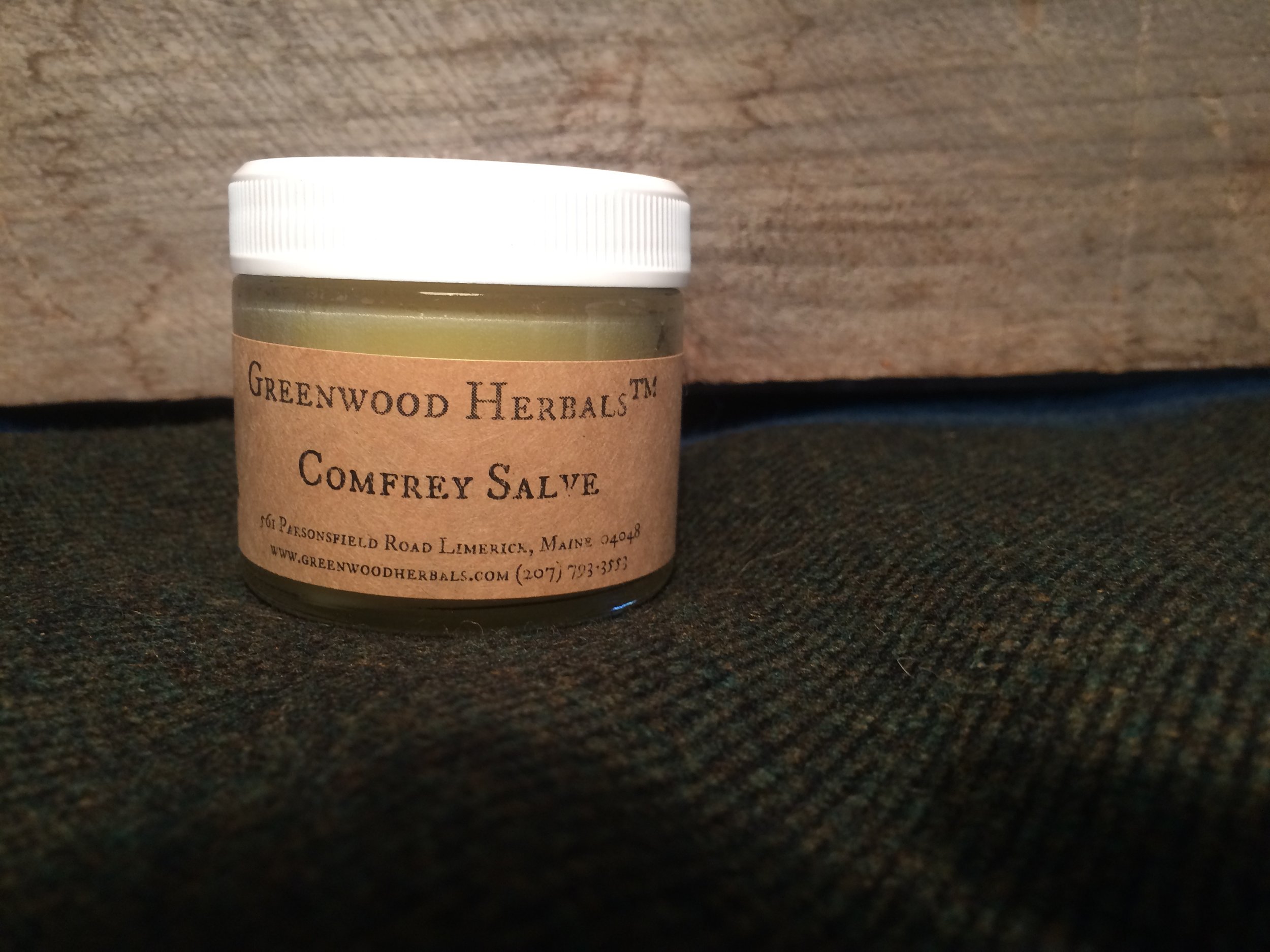 Comfrey Salve.JPG