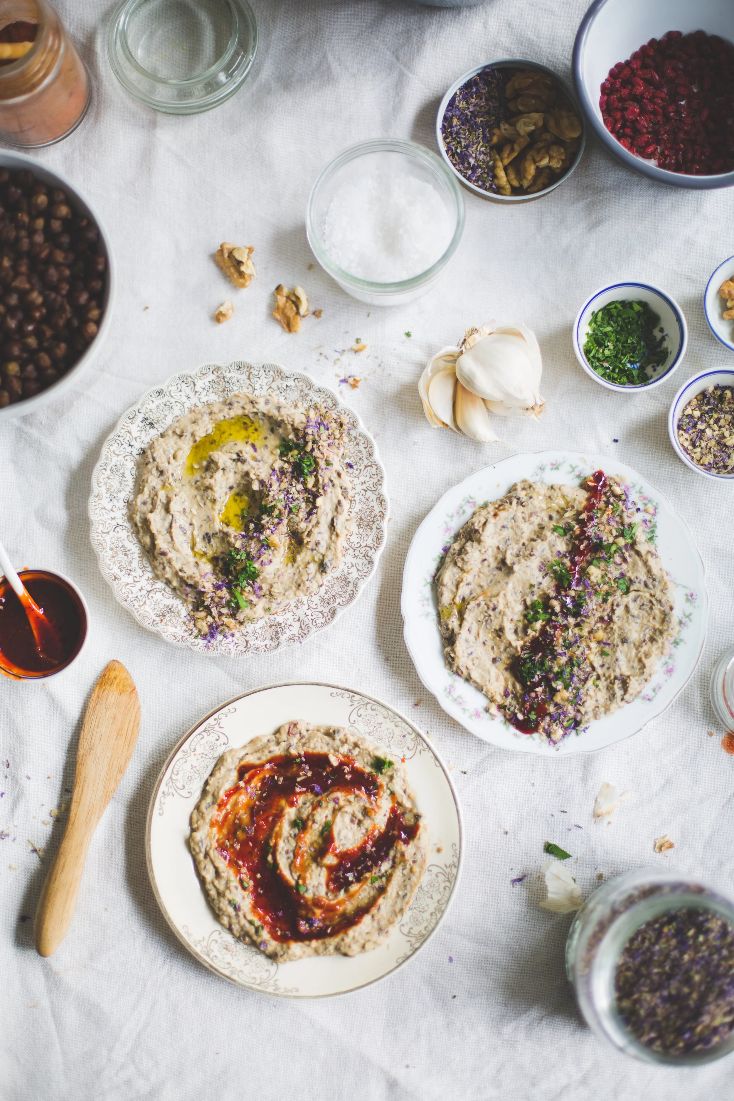 Black Chickpea, barberry & saffron Hummus حموصِ نخود سیاه، زرشک و