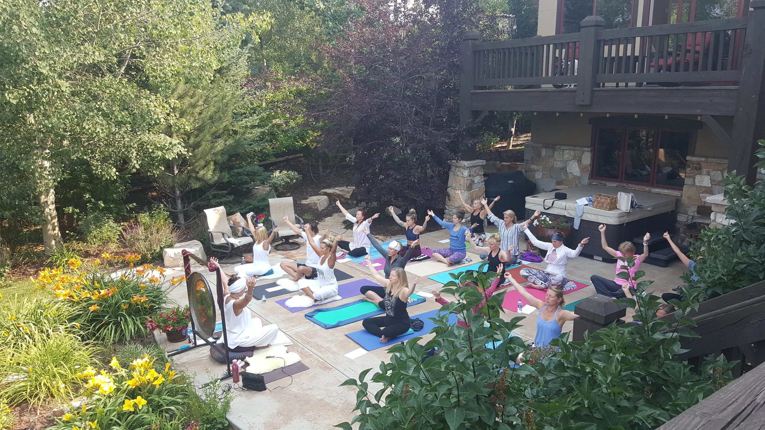 Patio Yoga 19.jpg