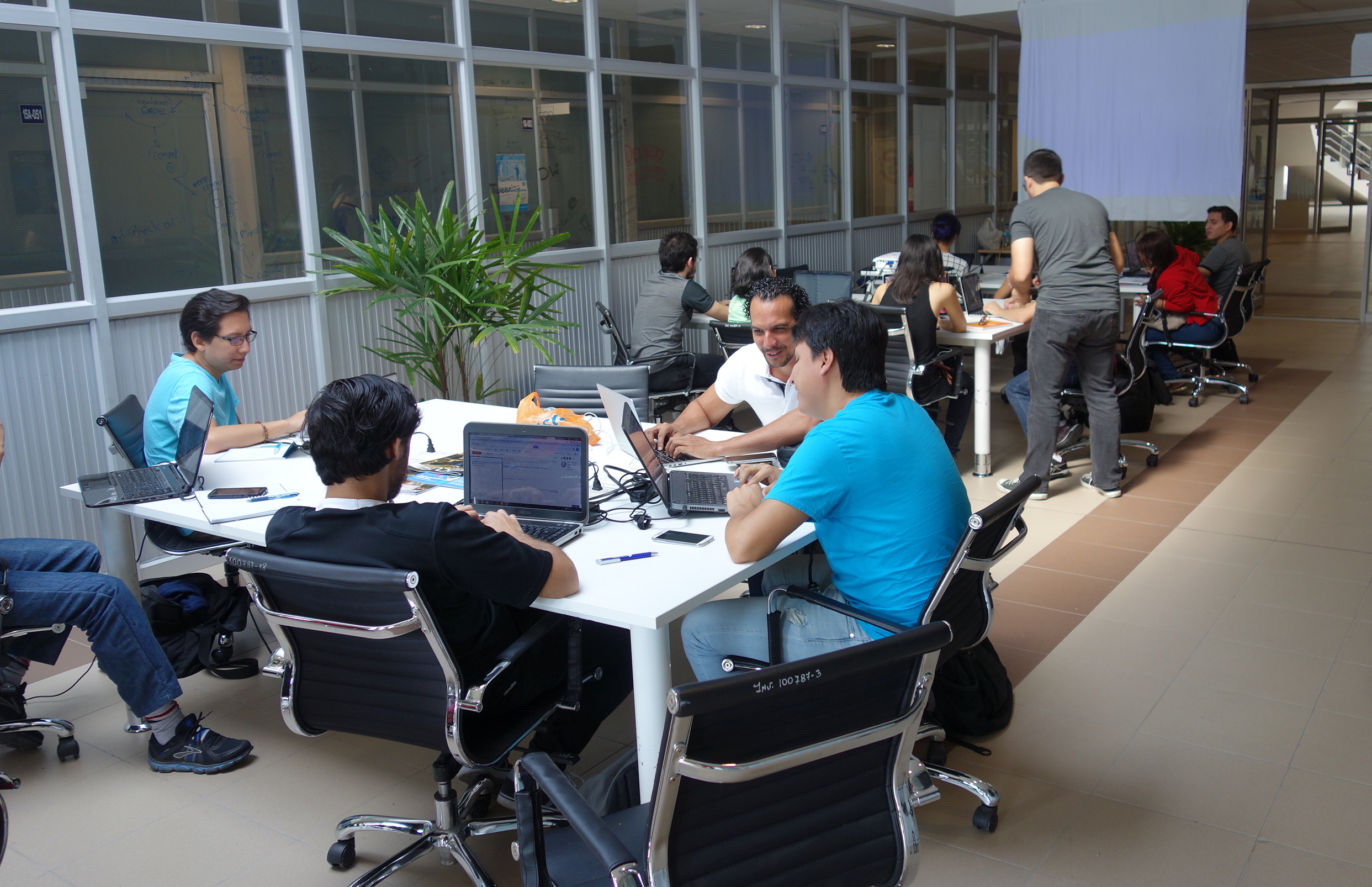 coworkingplalnes.jpg