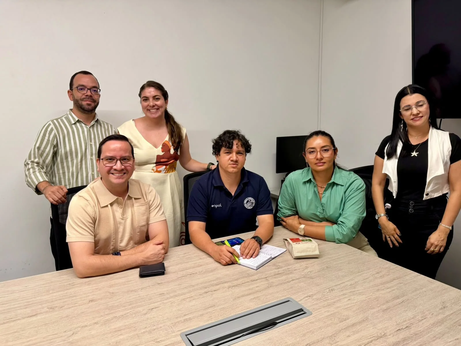 De la investigación a la innovación: investigadores de ESPOL comparten su experiencia en Medellín