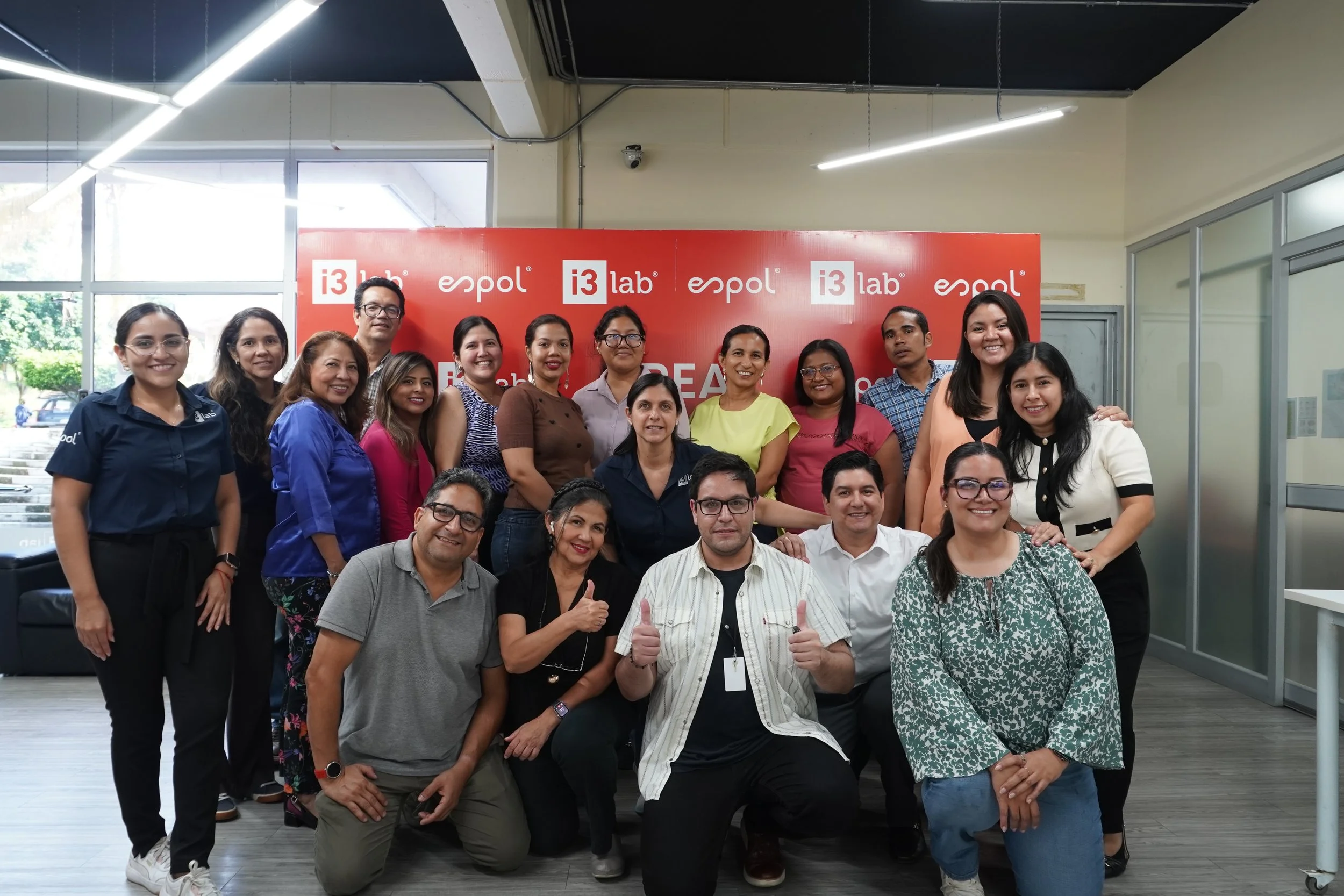 ESPOL y Universidad Mayor fortalecen su colaboración académica con la visita de Luis Palominos