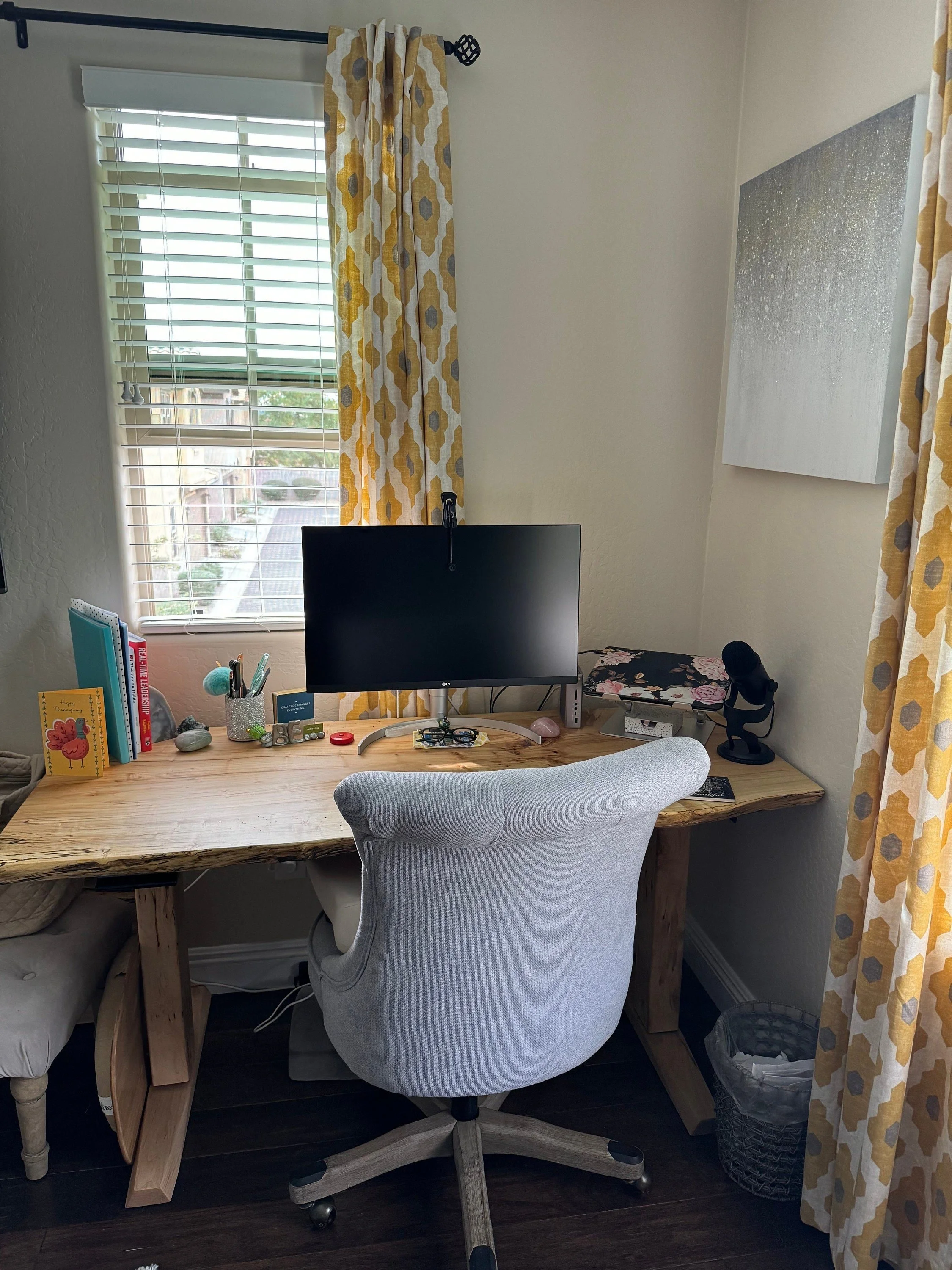 https://i.etsystatic.com/9936152/r/il/ea07b3/6180257420/il_fullxfull.6180257420_qh33.jpg