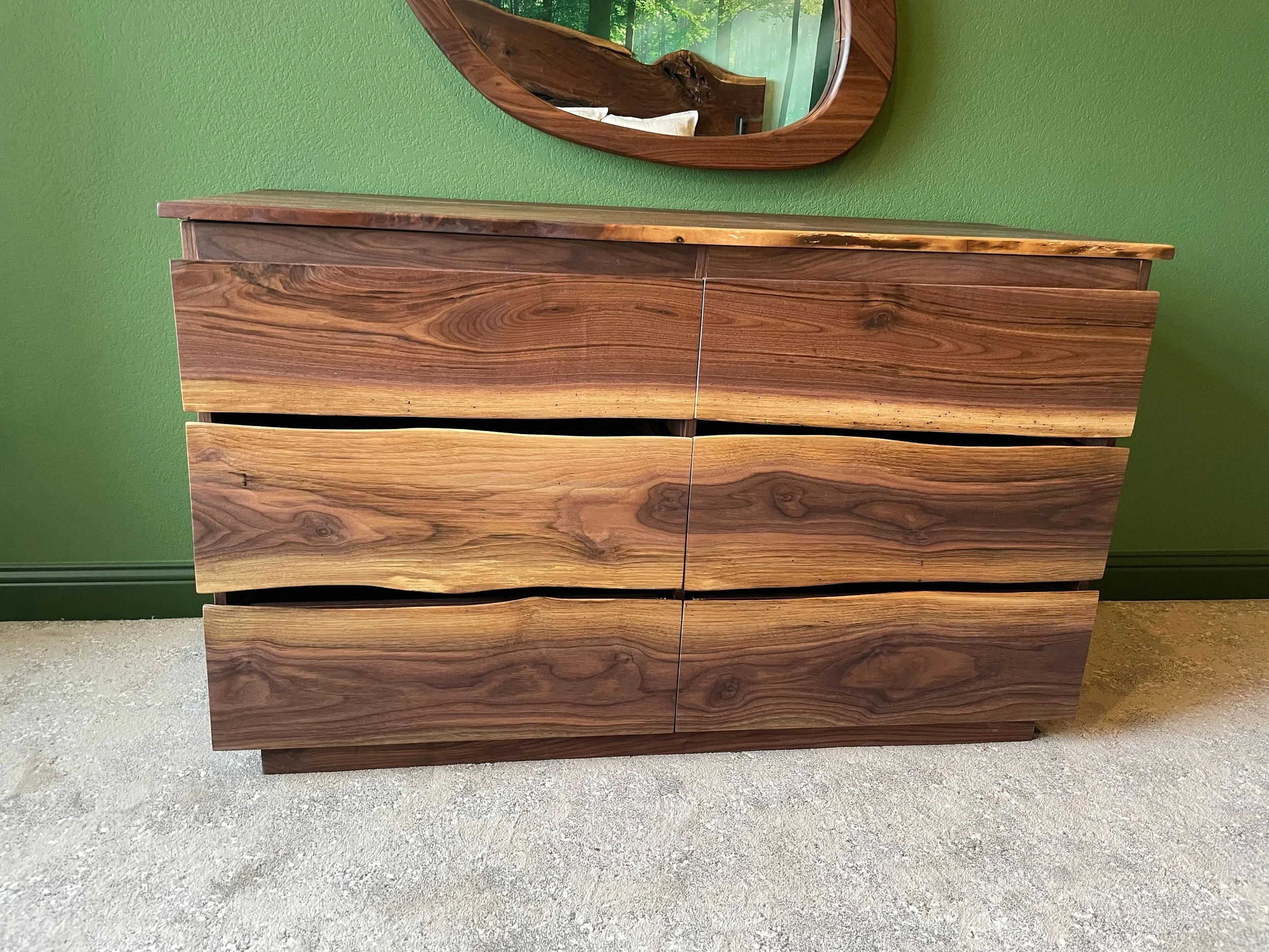 https://i.etsystatic.com/9936152/r/il/2928cf/5598948342/il_fullxfull.5598948342_cuv9.jpg