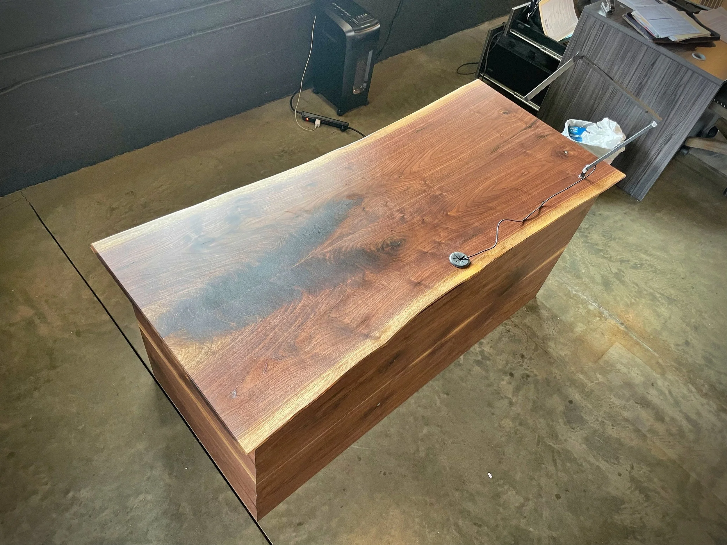 https://i.etsystatic.com/9936152/r/il/3d4a04/5542229312/il_fullxfull.5542229312_asgn.jpg