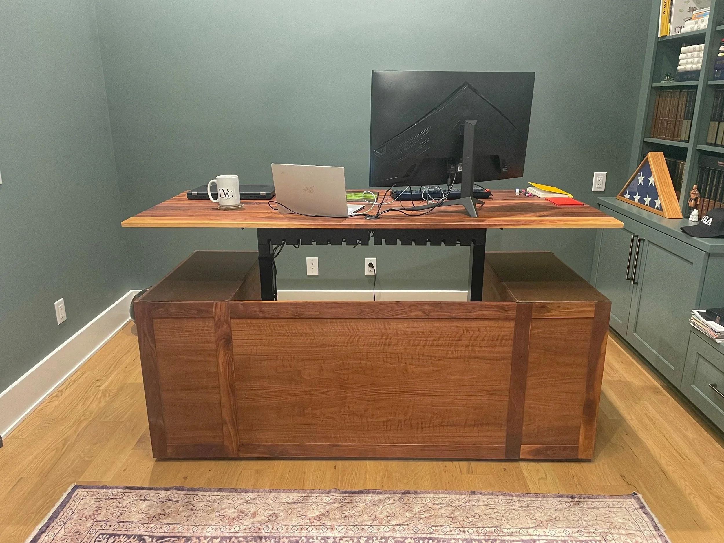 https://i.etsystatic.com/9936152/r/il/612b50/6442374228/il_fullxfull.6442374228_humr.jpg