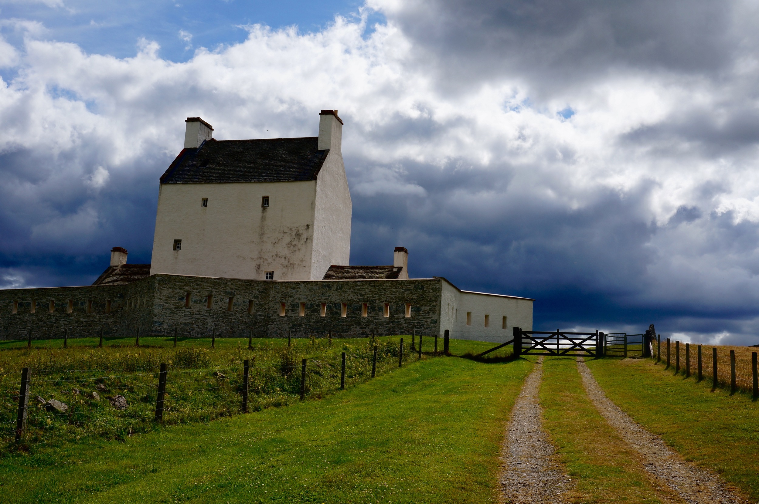If you ever want to road trip around Scotland, I recommend that you stay away from the highways and explore the back roads. 