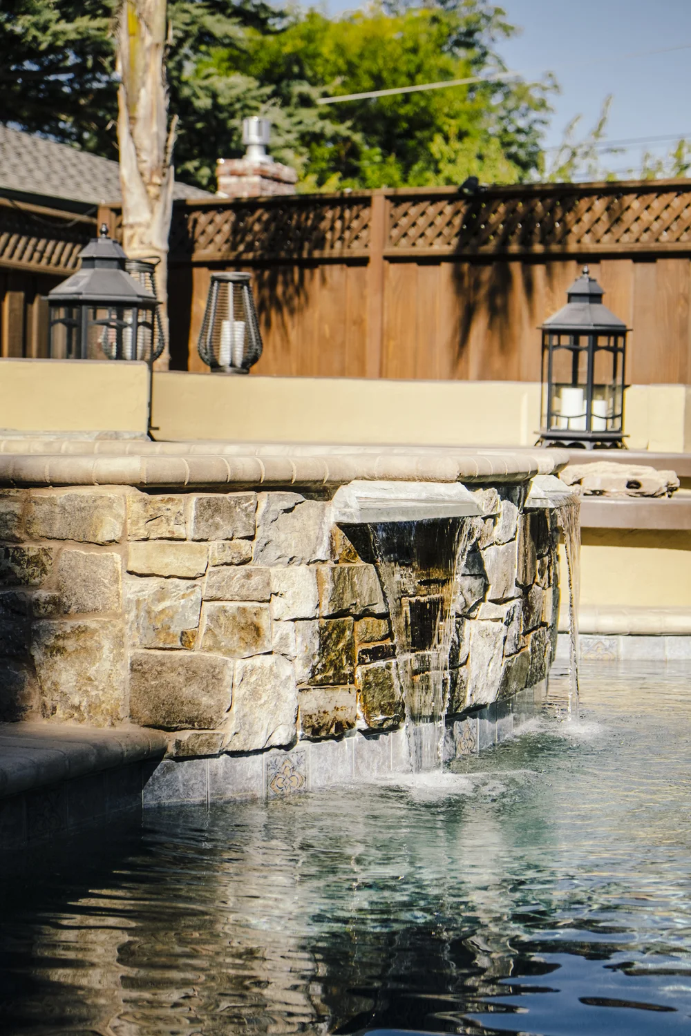 Aqua Blue Swimming Pools Construction & Remodeling