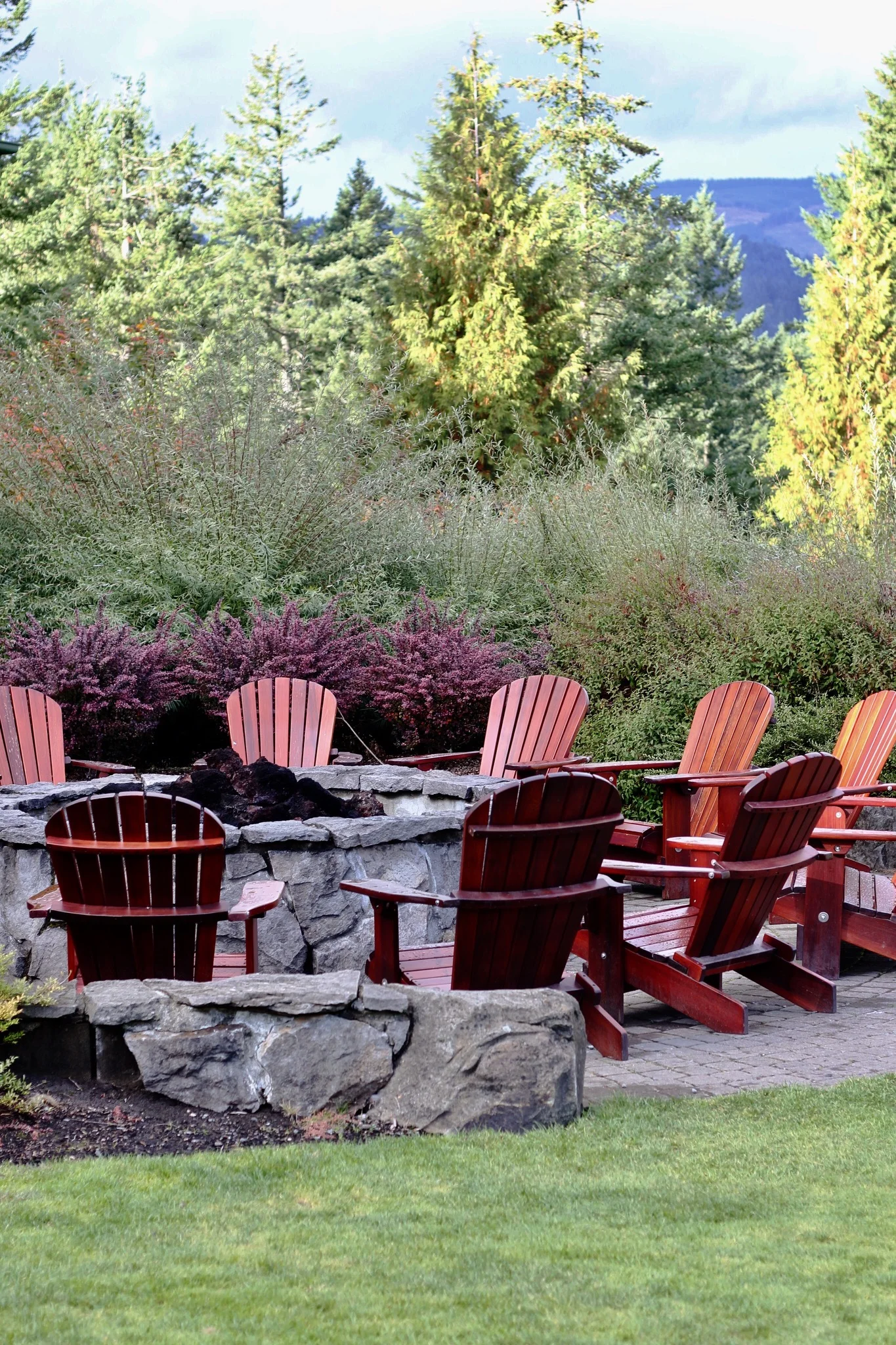Firepit at Skamania Lodge, Copyright Nicole Burron