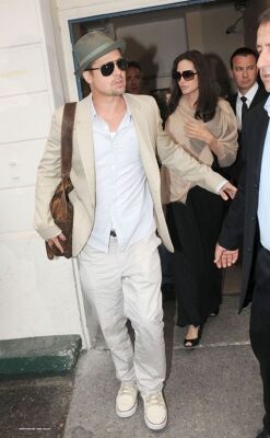 BRAD PITT + ANGELINA JOLIE + JAMAH