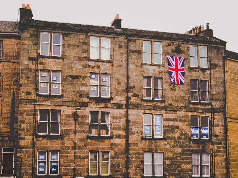 Yes vs. No? People noting their support for keeping the Union for going independent. Image Credit: Brian McNeil via Wikimedia Commons cc