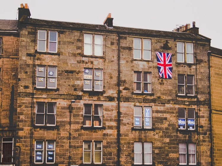 The Scottish Independence referendum required only a simple majority either way., but should have required something more given the gravity of the situation.