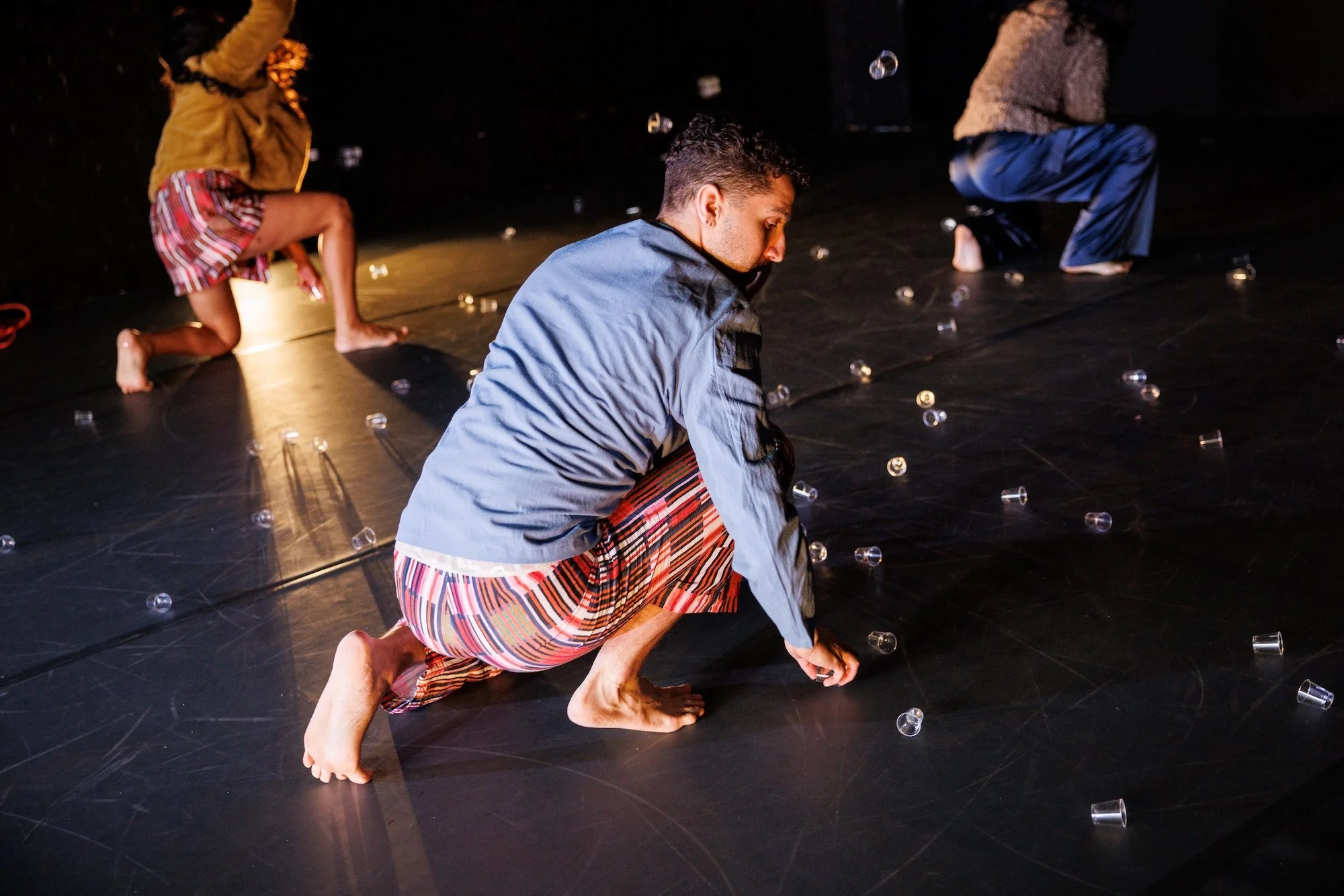 Six Quiet Dogs (2025)