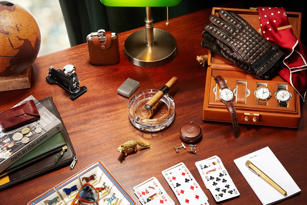 jarren vink luxury desk bloomberg photographer still life art studio new york photo photography