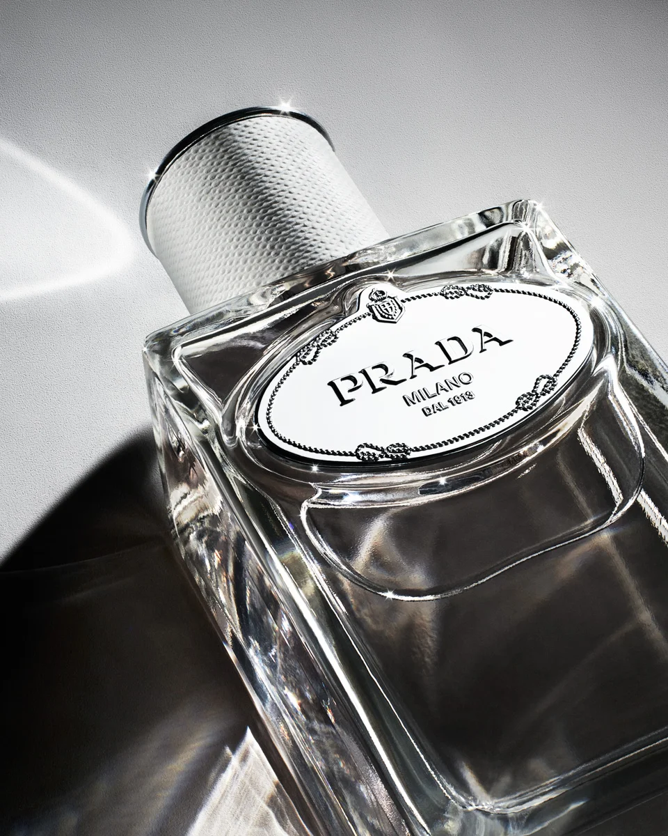 jarren vink prada perfume fragrance bottle cosmetic photographer still life art studio new york photo photography prada perfume fragrance
