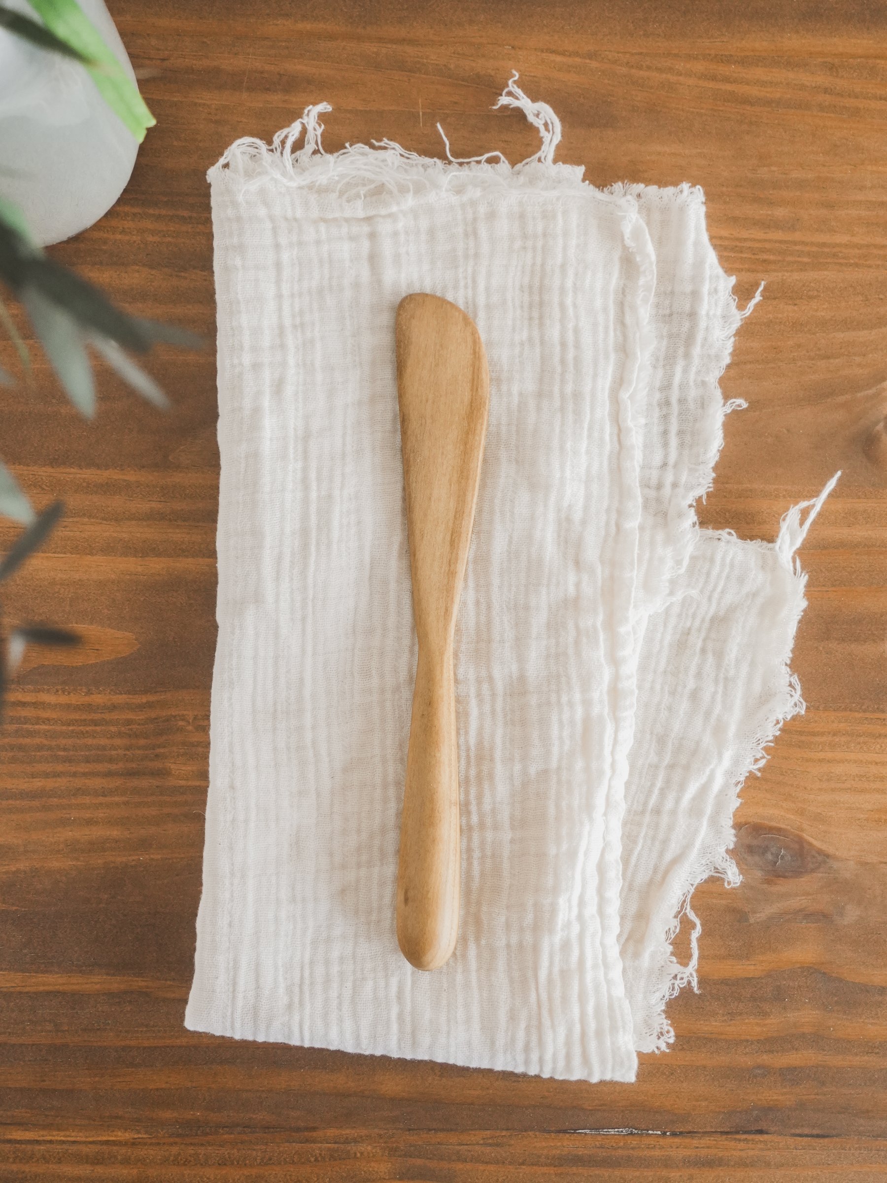 11" Magnolia Spreading Knife