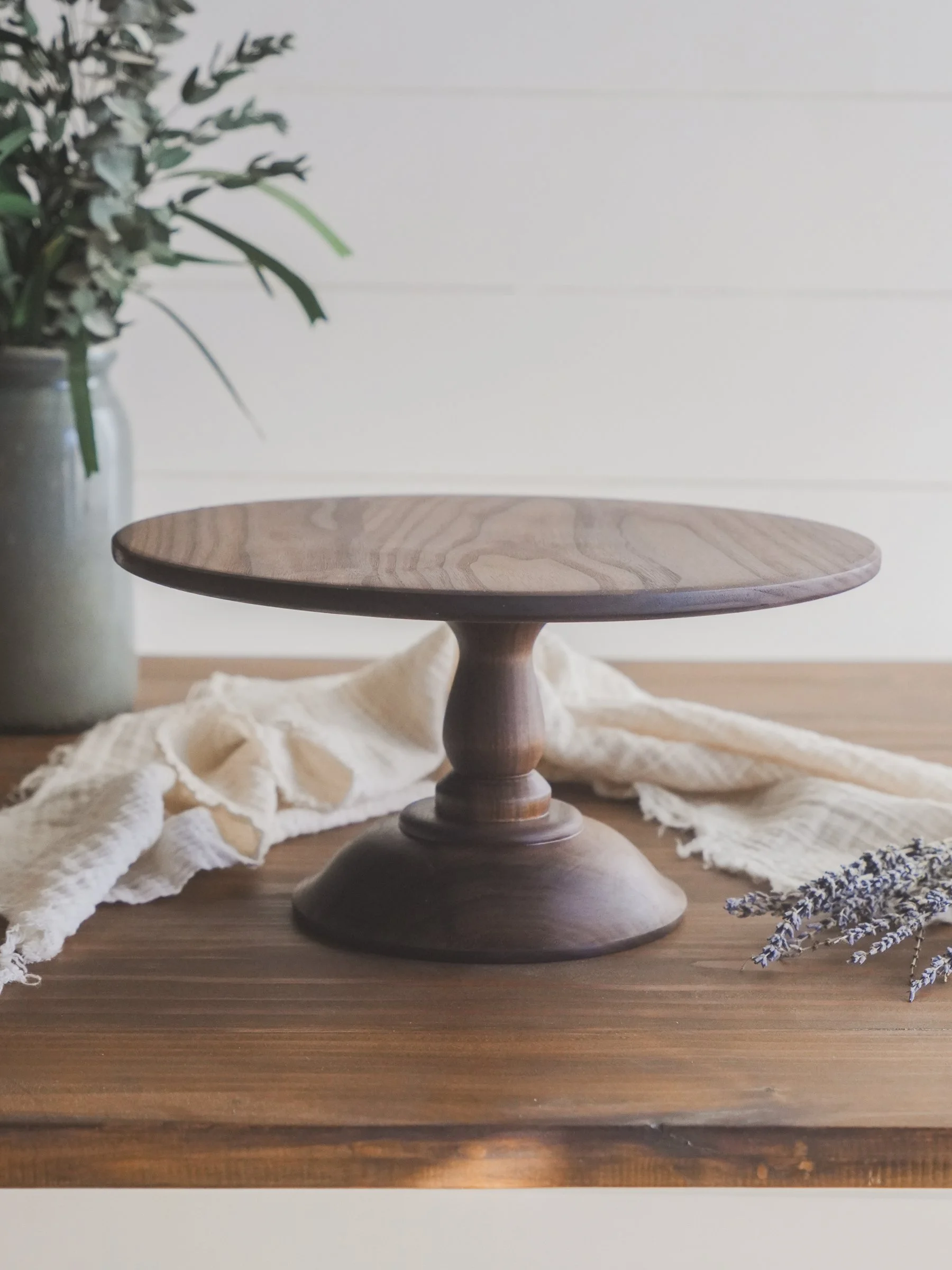 Black Walnut Cake Pedestal