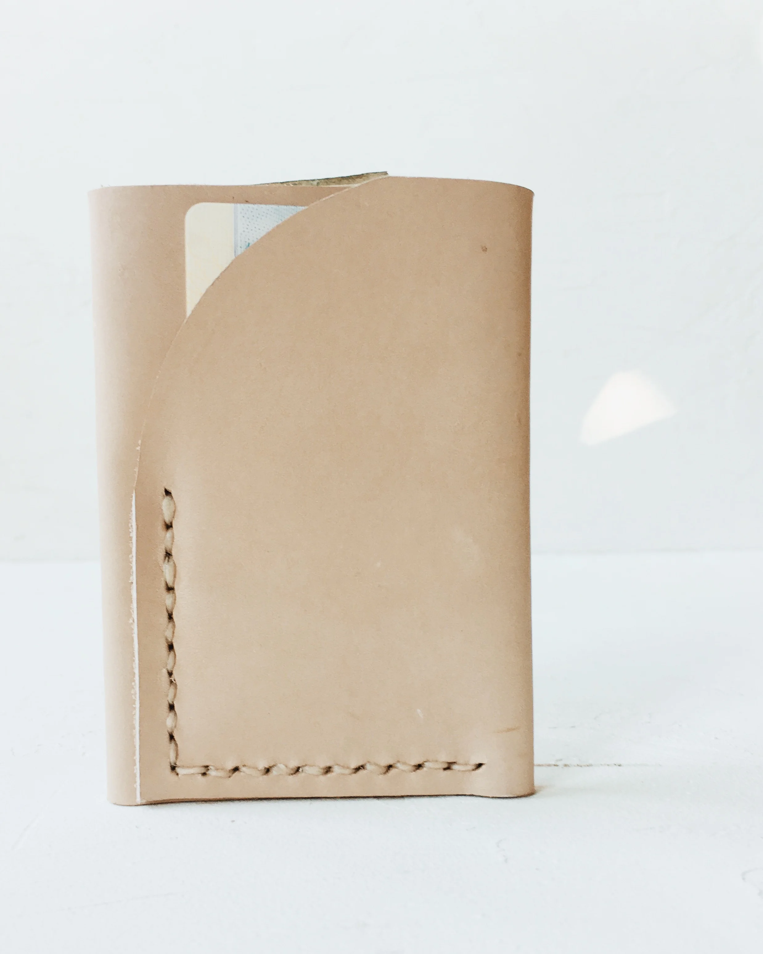Cuero Card Wallet 4.jpg