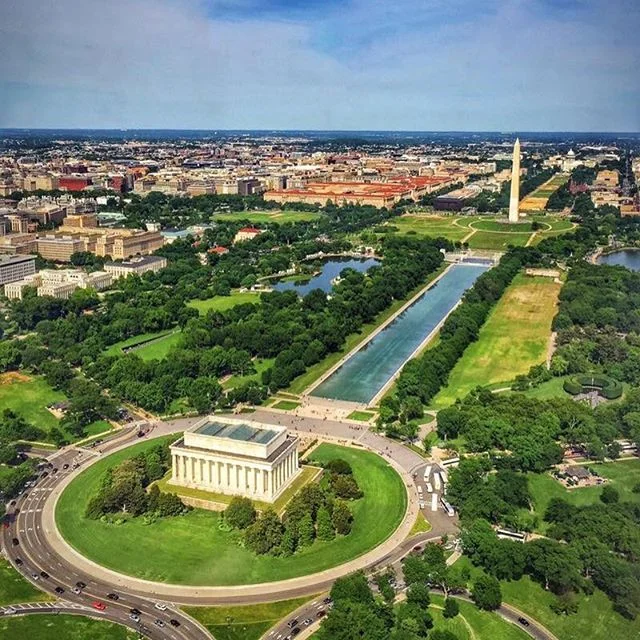 Key Bridge... Watergate... Kennedy Center... ✈️ Thrilled to be back where I grew up for a lil' shooting and showing... But first, a nap.