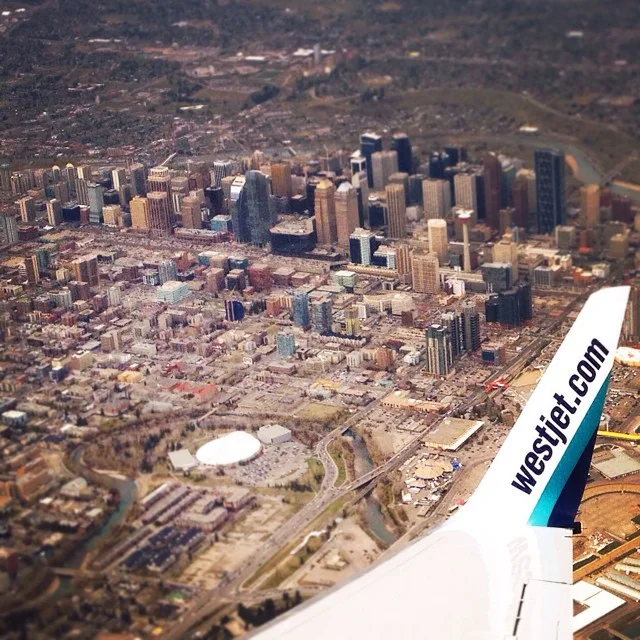 Westjet 611 over cowtown #Westjet #yyc #calgary