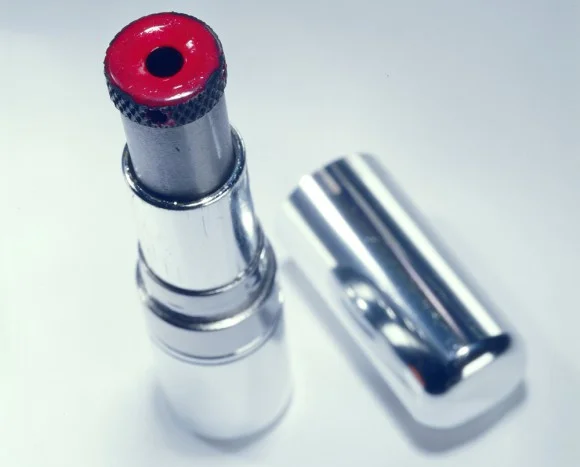 Lipstick Gun