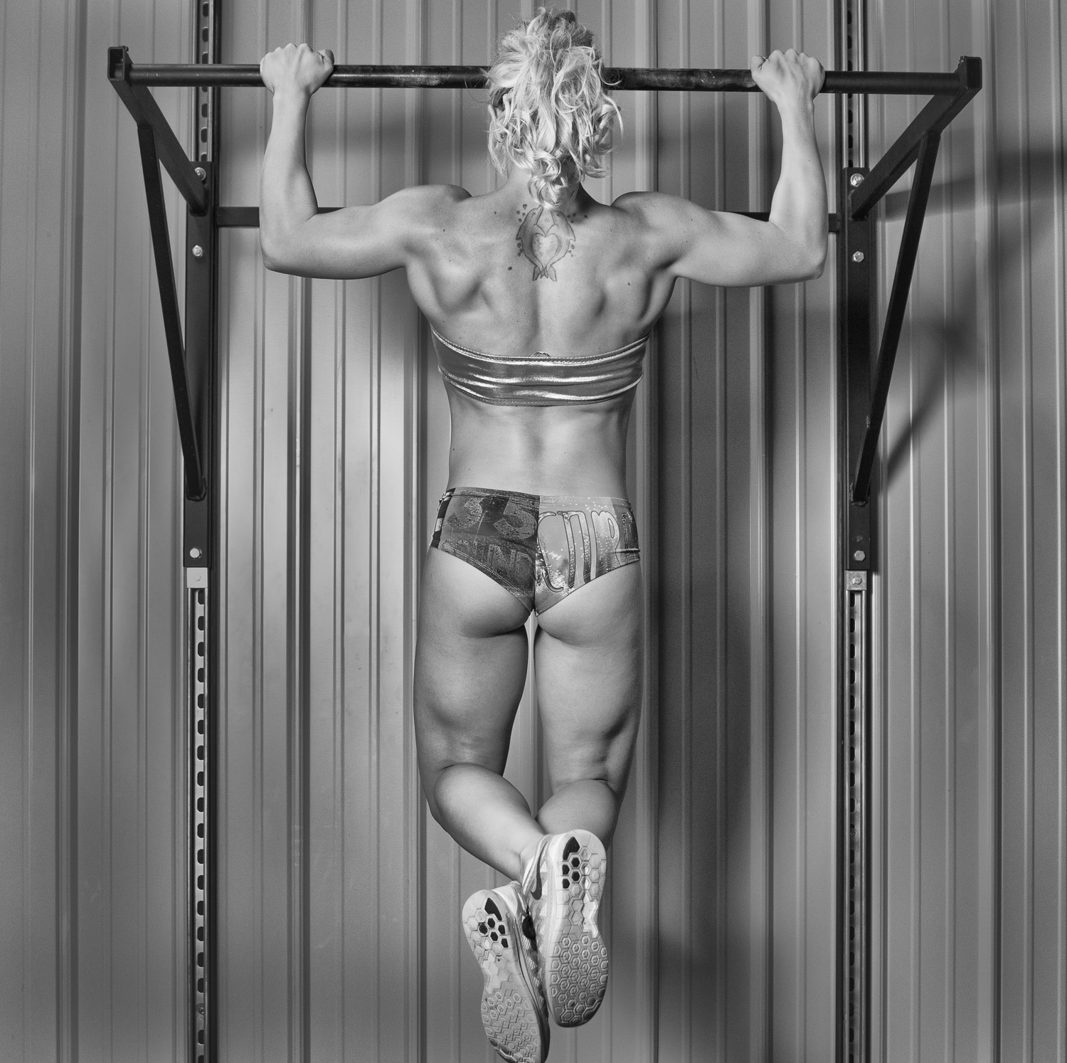 fitness_photography_gym_pull_up.jpg