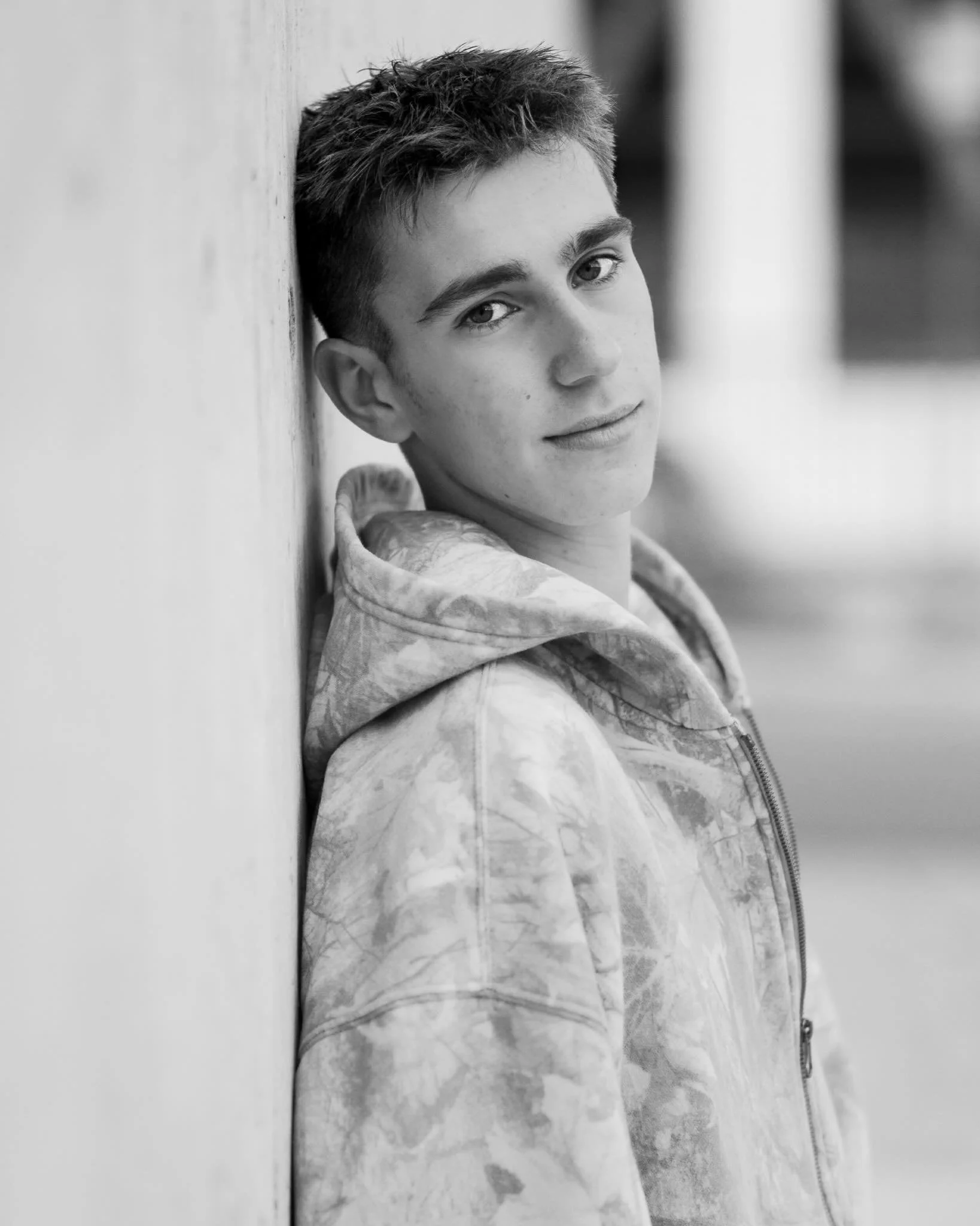 Zac c/o 2026 🎓

#cfairchildphotography #utahsenior #seniorportrait #ogdenseniorphotographer #utahseniorphotography